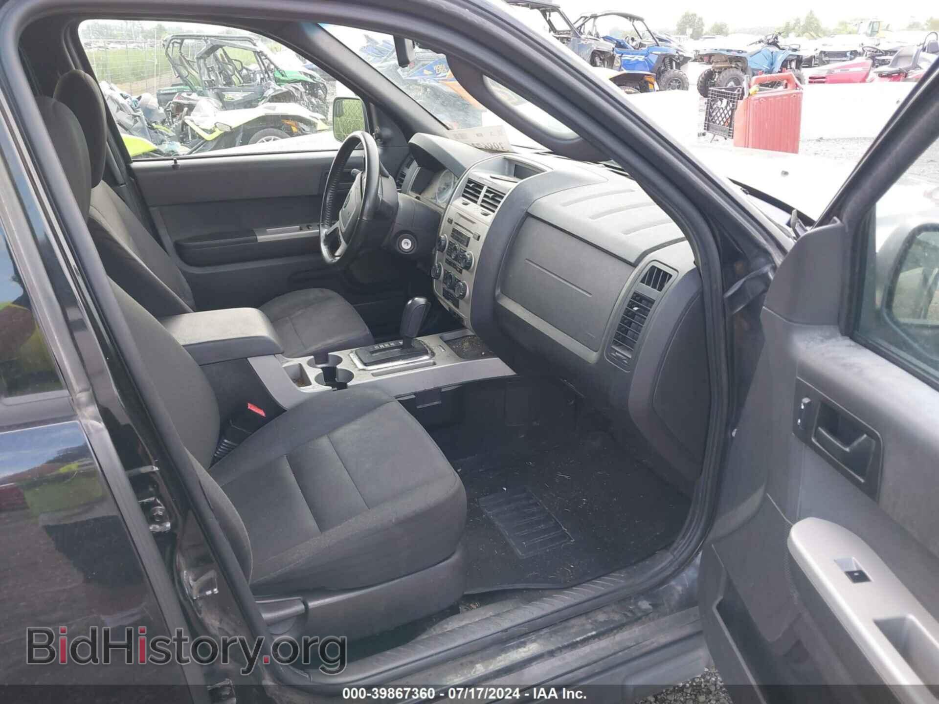 2011 FORD ESCAPE - VIN: 1FMCU0D70BKA55074 - Фото 5