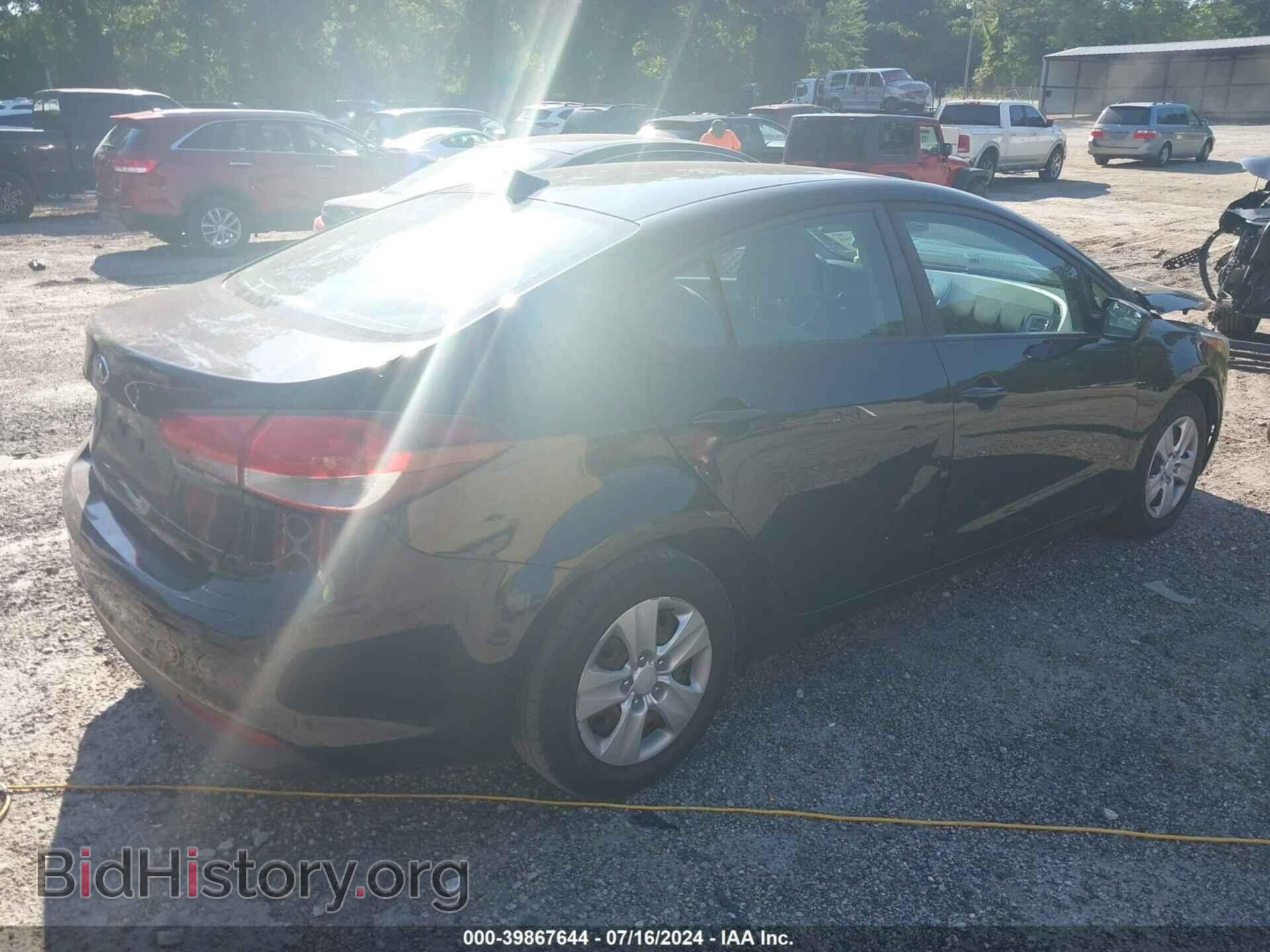 2017 KIA FORTE - VIN: 3KPFL4A75HE083111 - Фото 4