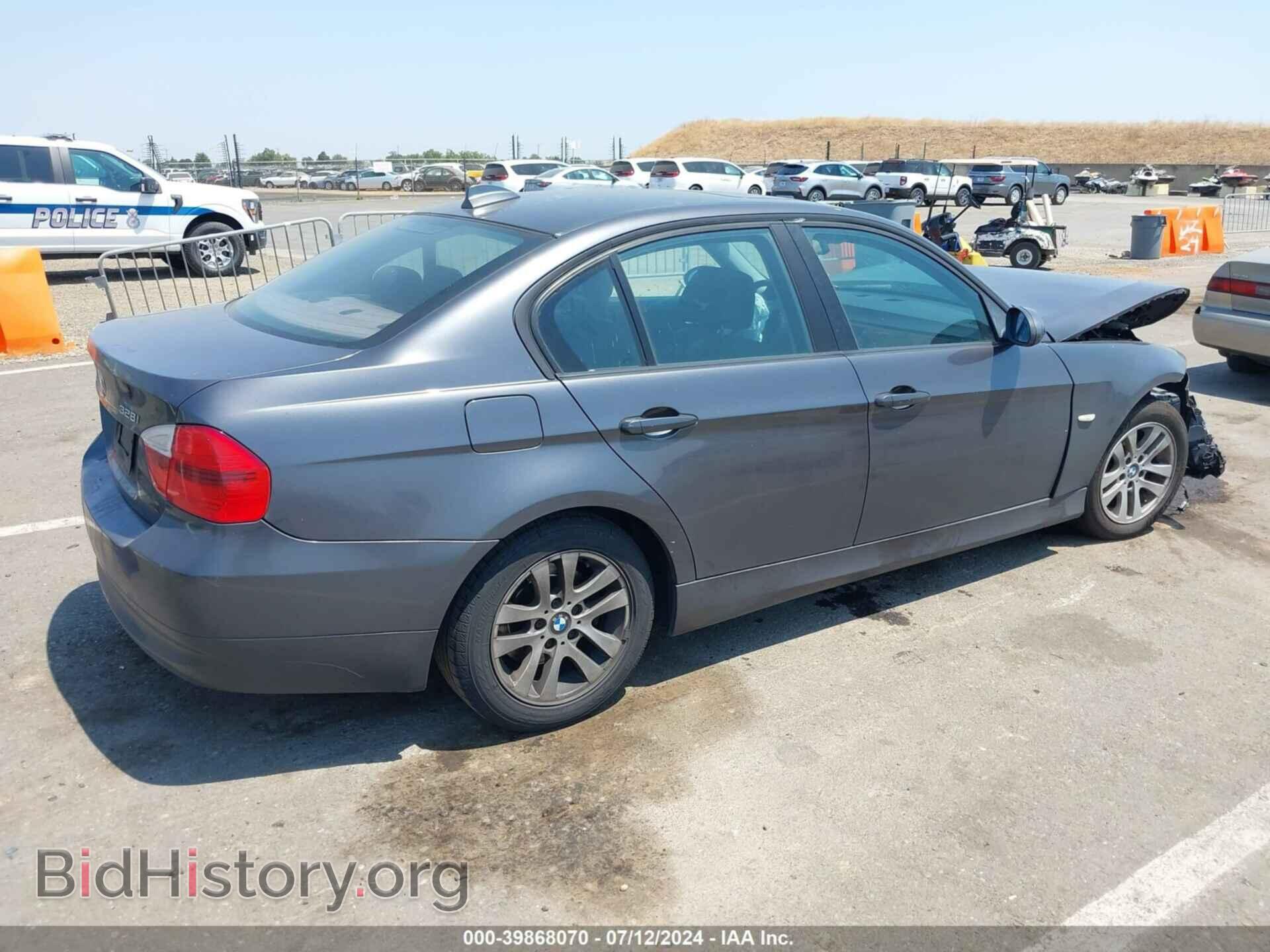 2007 BMW 328I - VIN: WBAVC53587FZ72273 - Фото 4