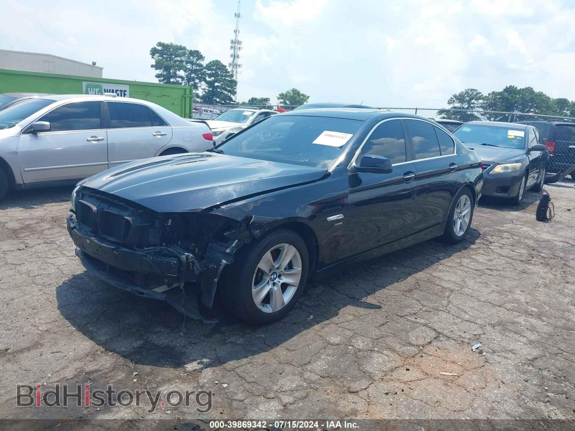 2012 BMW 528I - VIN: WBAXH5C55CDW02558 - Фото 2