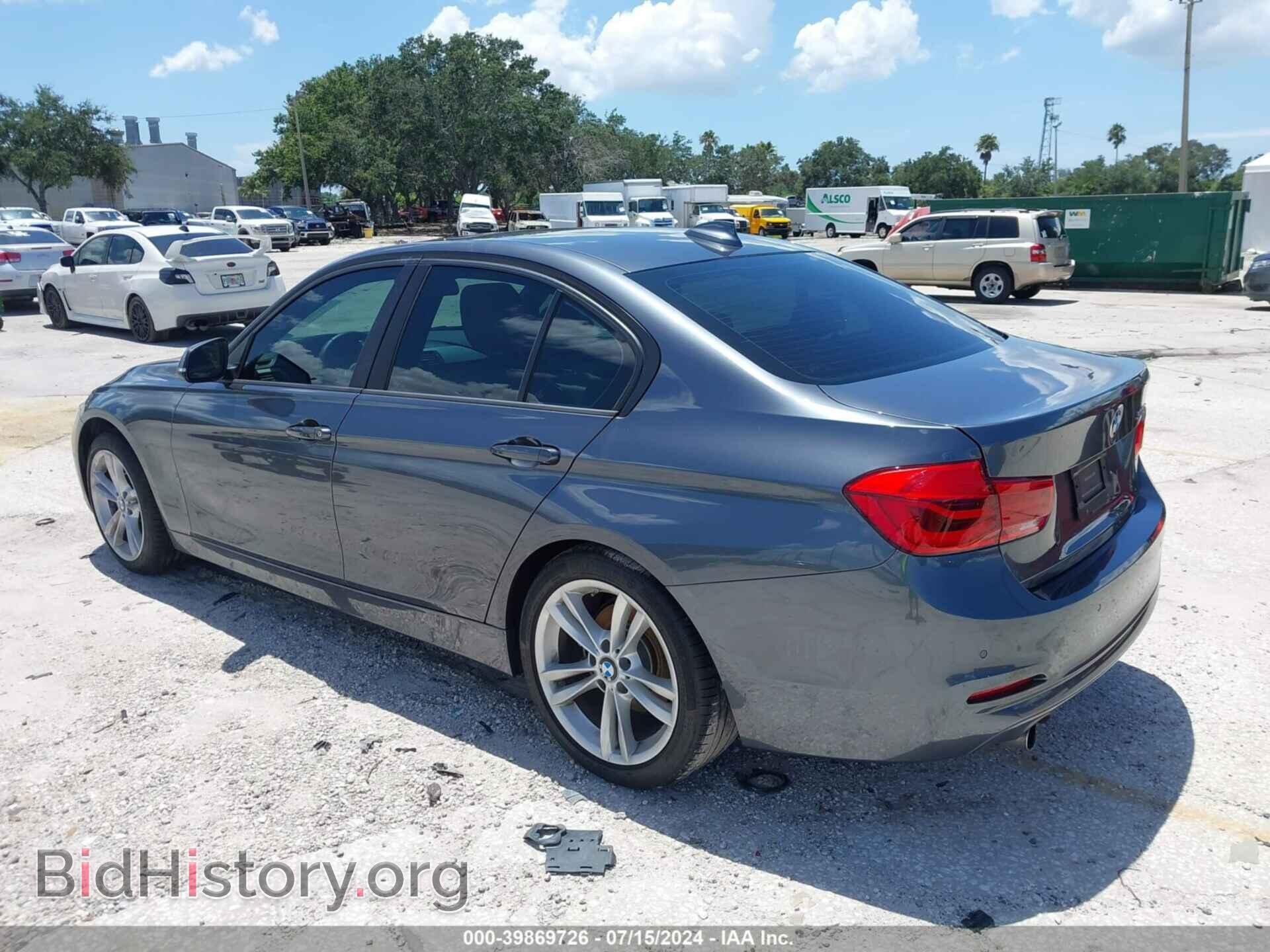 2018 BMW 320I - VIN: WBA8E1G54JNU91749 - Фото 3