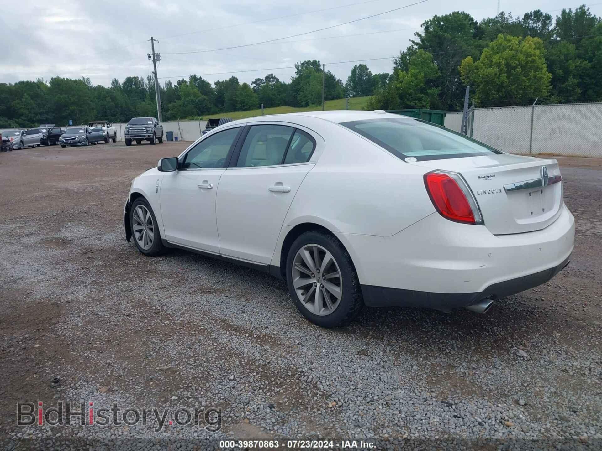 2011 LINCOLN MKS - VIN: 1LNHL9DRXBG610372 - Фото 3