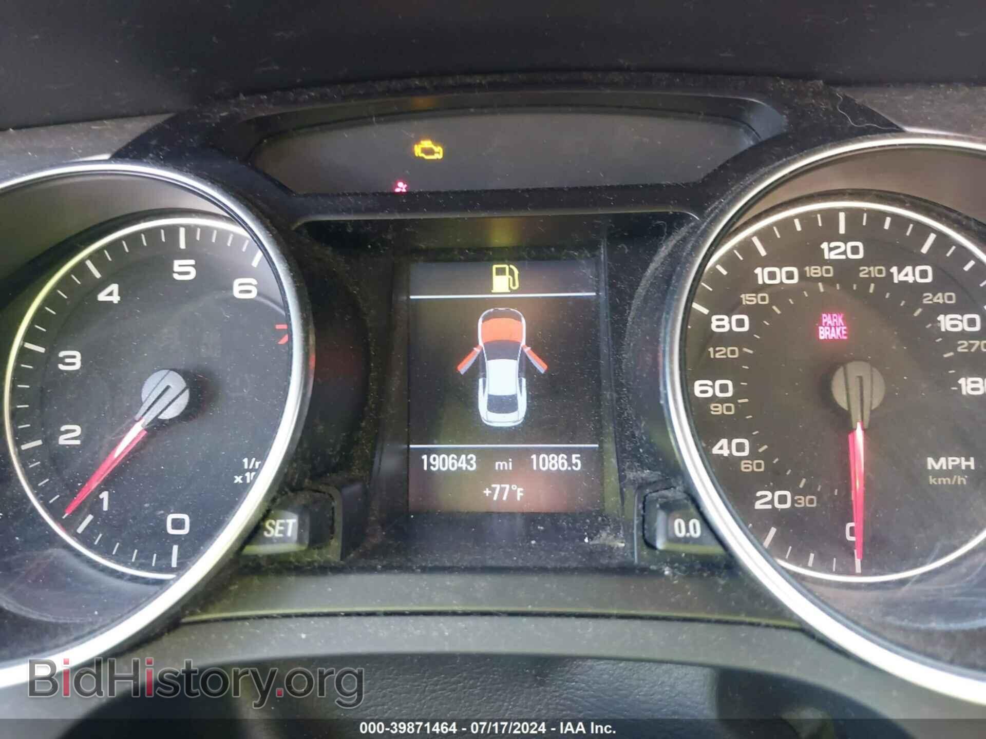 2010 AUDI A5 - VIN: WAURFAFR6AA049262 - Фото 7