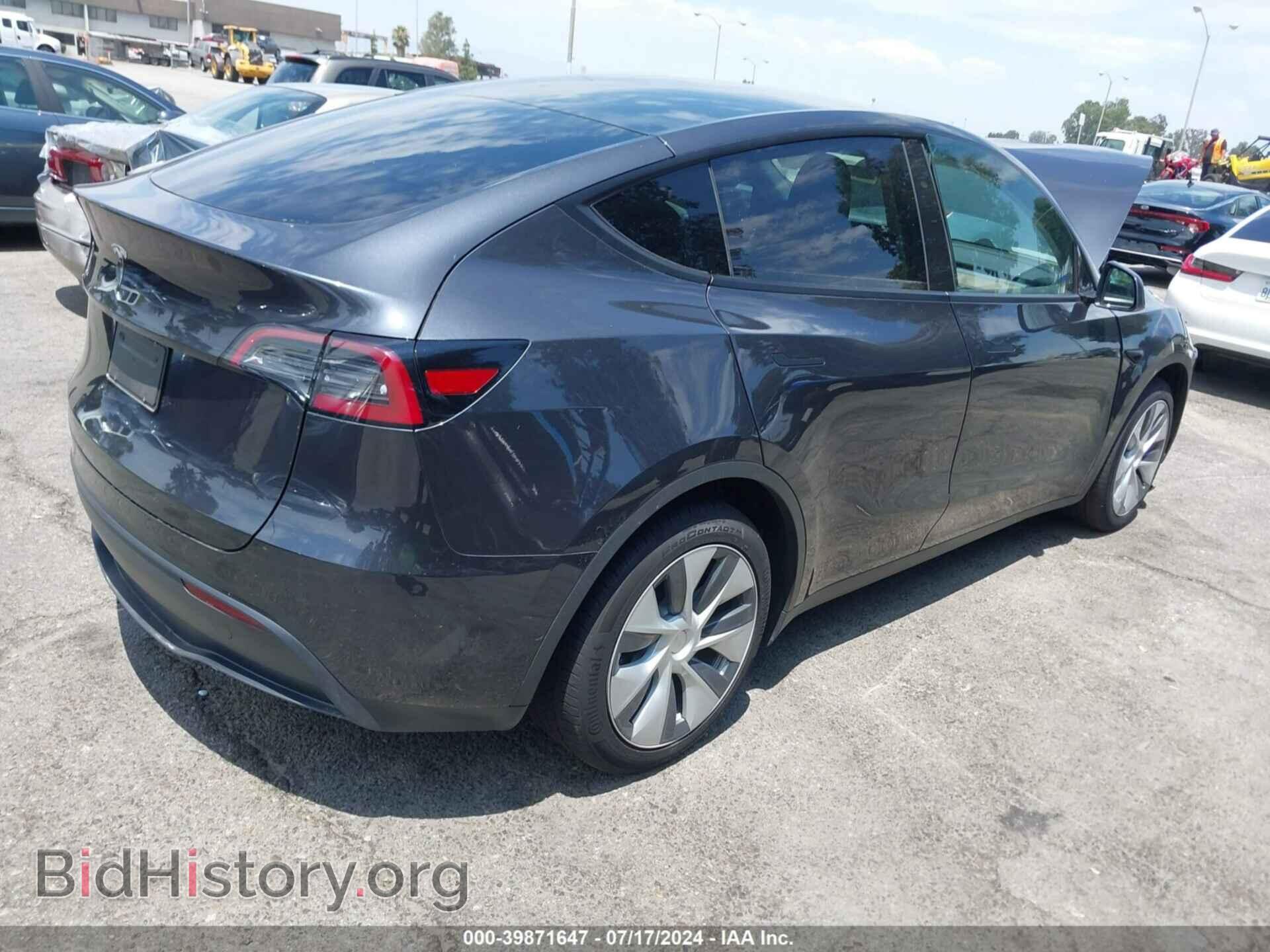 2024 TESLA MODEL Y - VIN: 7SAYGDED2RF050935 - Фото 4