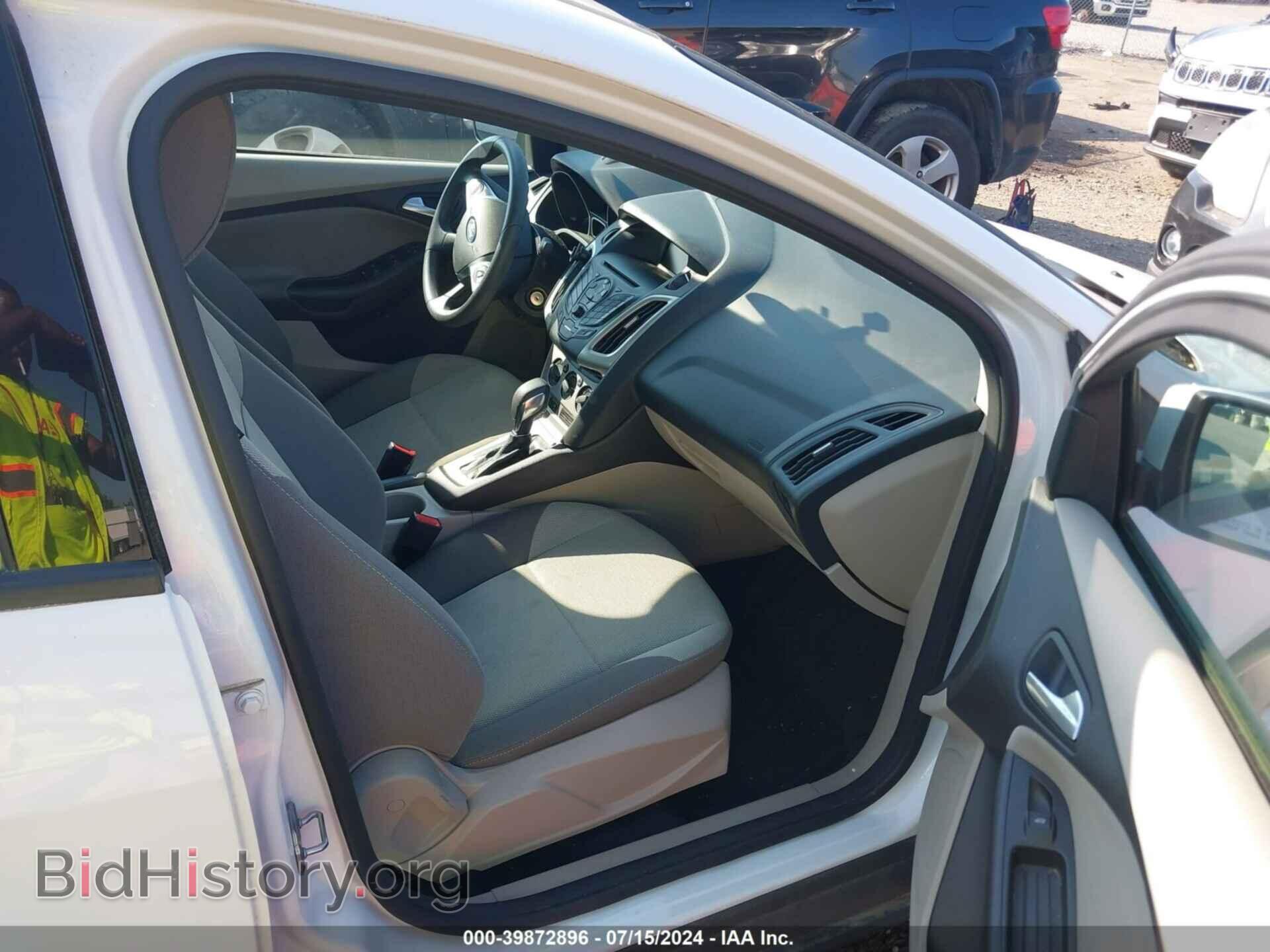2014 FORD FOCUS - VIN: 1FADP3F2XEL215792 - Фото 5