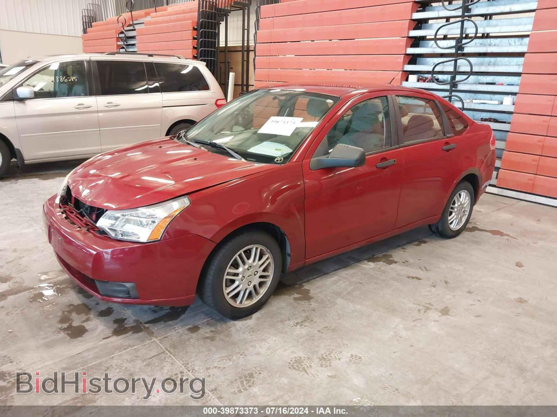 2011 FORD FOCUS - VIN: 1FAHP3FN8BW148373 - Фото 2