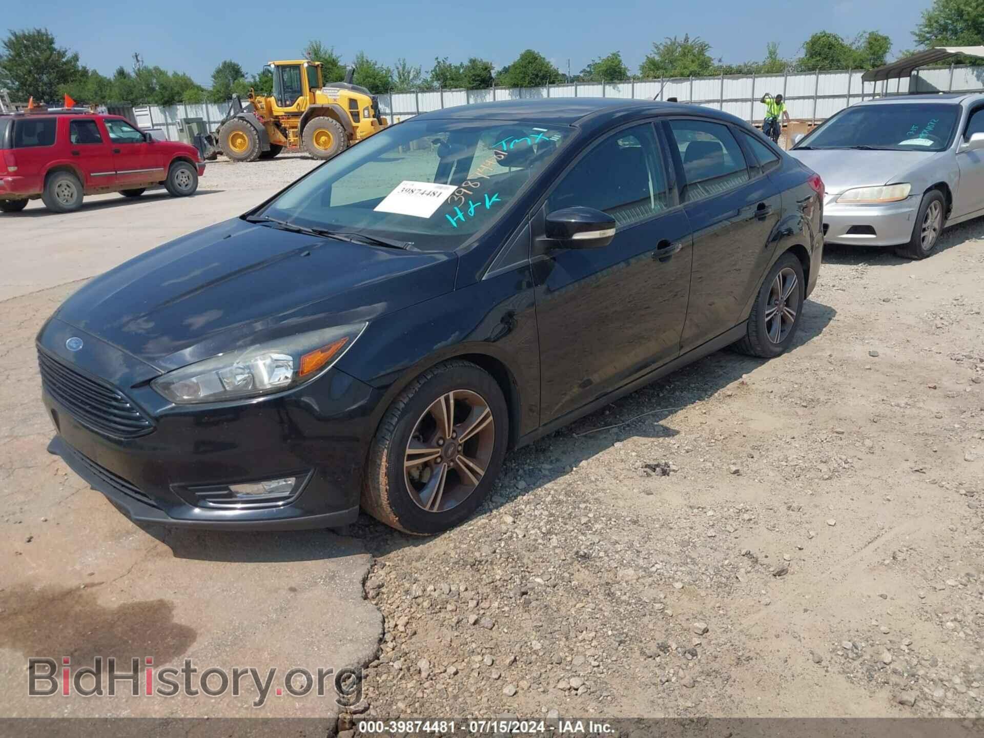 2017 FORD FOCUS - VIN: 1FADP3FE3HL274455 - Фото 2