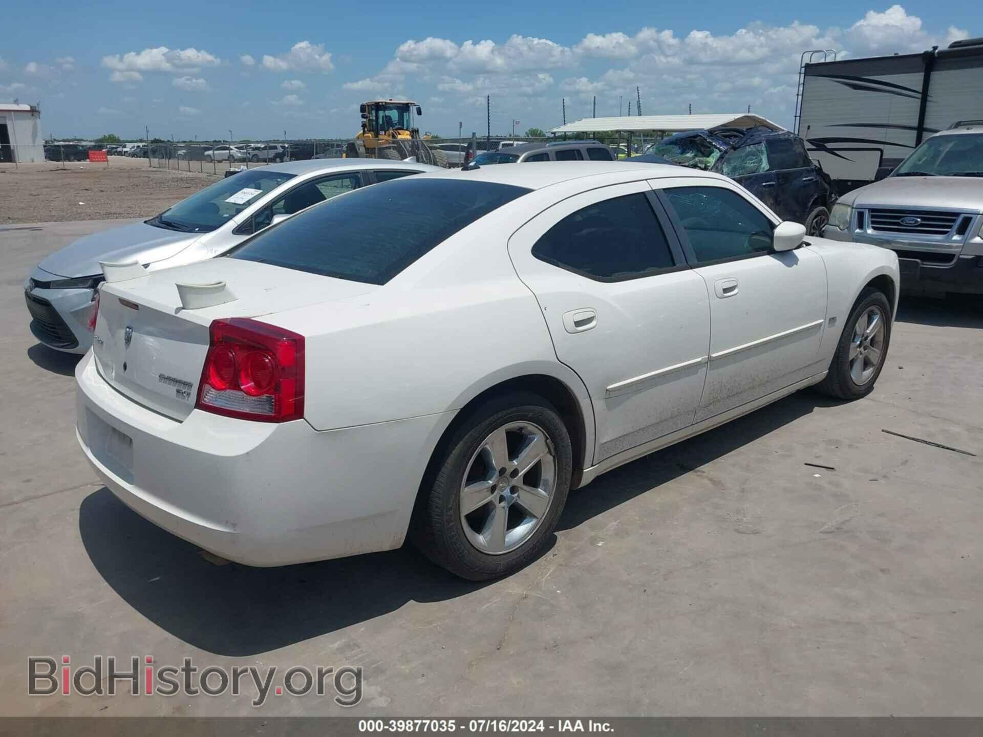 2010 DODGE CHARGER - VIN: 2B3CA3CVXAH158606 - Фото 4