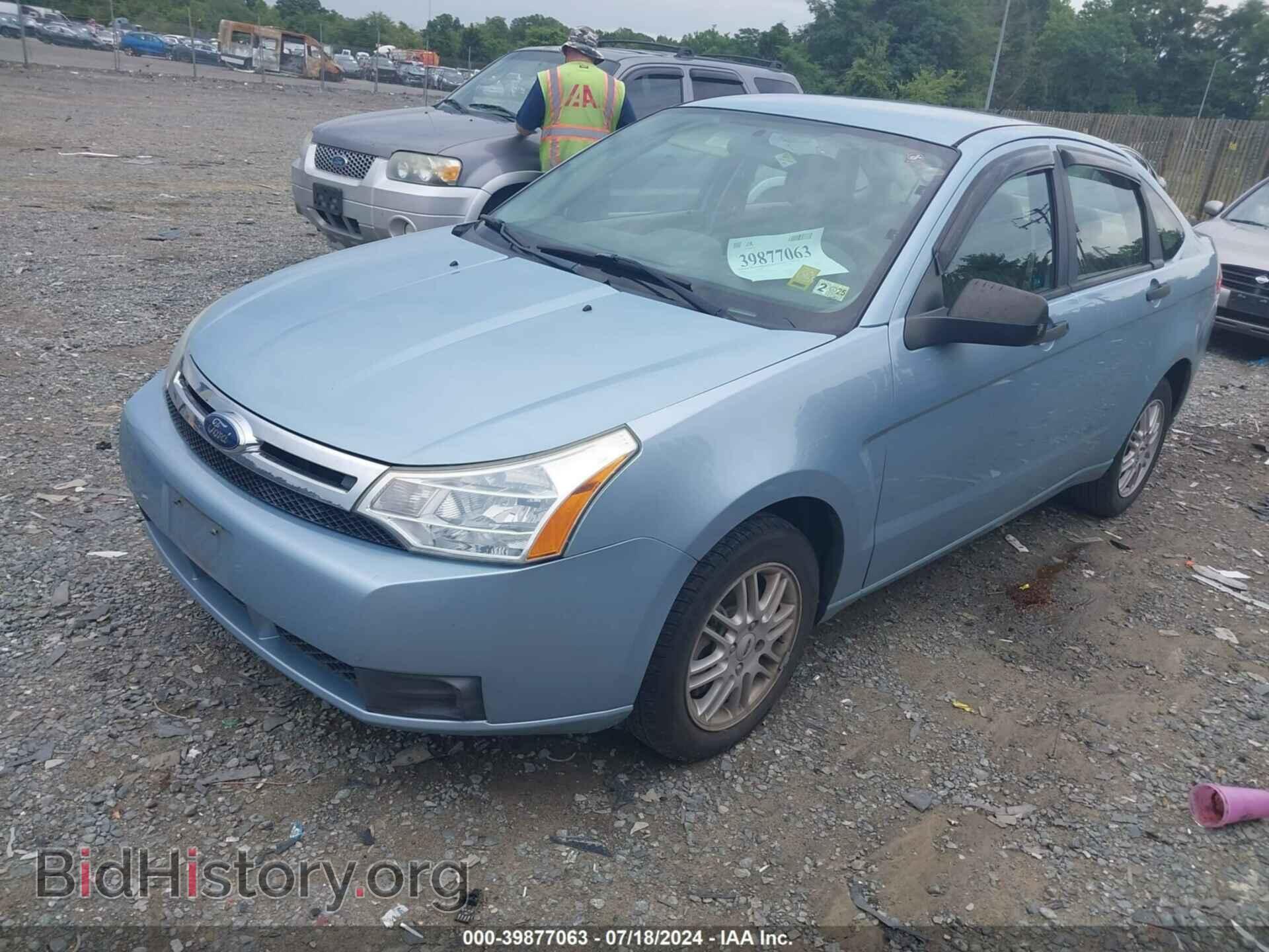 2009 FORD FOCUS - VIN: 1FAHP35N99W201058 - Фото 2