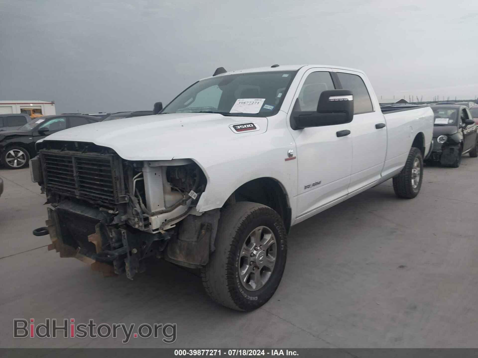 2023 RAM 3500 - VIN: 3C63R3HL2PG659696 - Фото 2