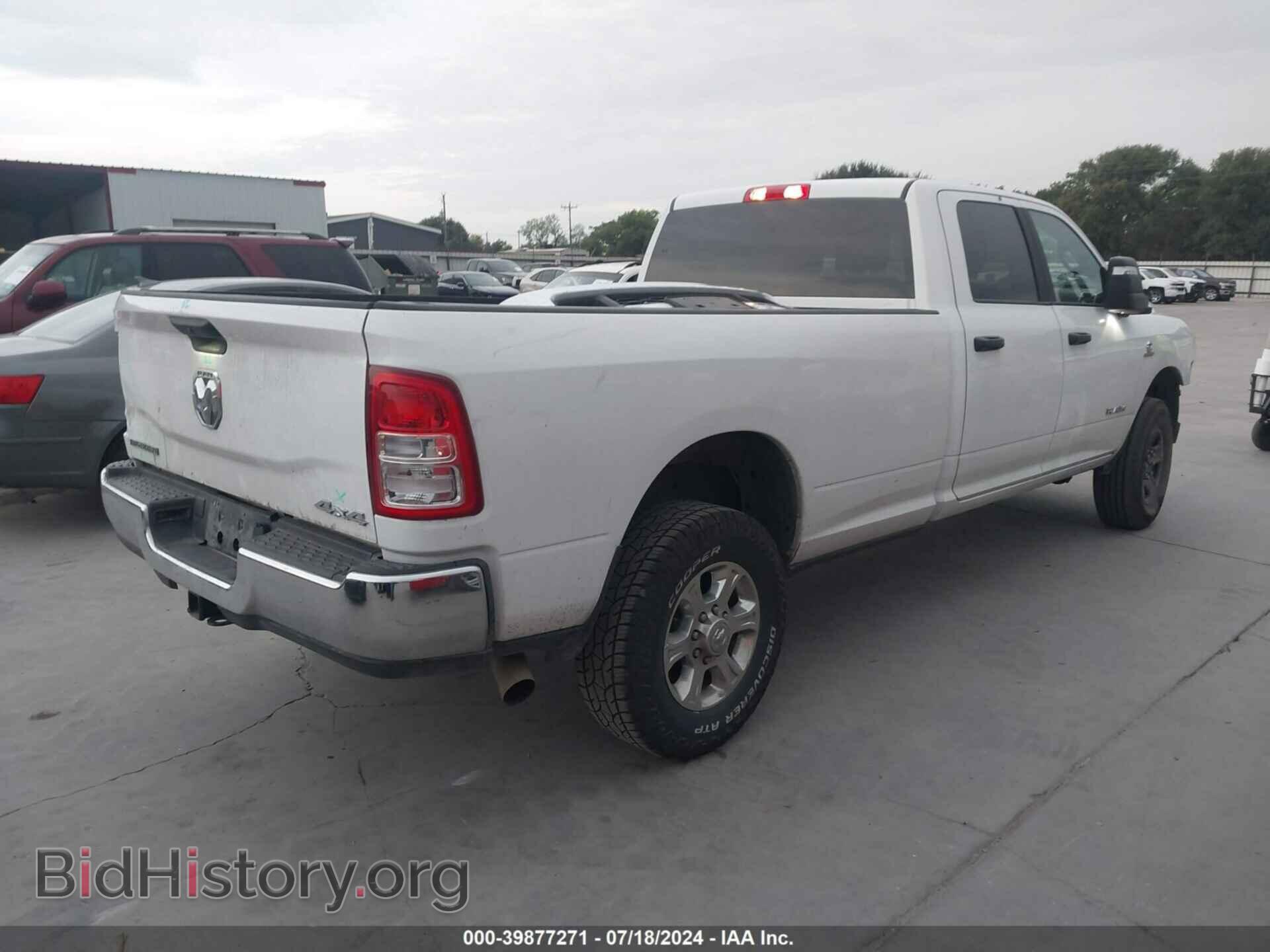2023 RAM 3500 - VIN: 3C63R3HL2PG659696 - Фото 4