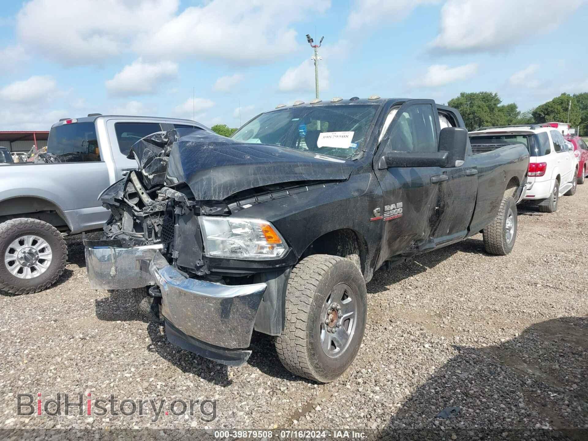 2018 RAM 2500 - VIN: 3C6UR5HL9JG262090 - Фото 2