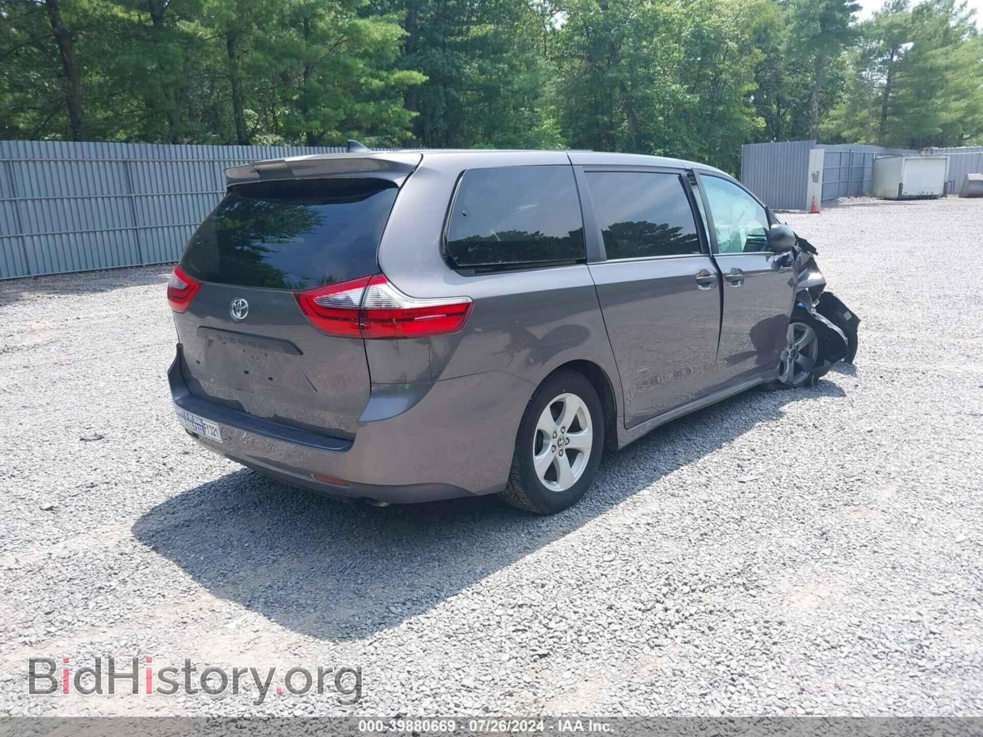 2020 TOYOTA SIENNA - VIN: 5TDZZ3DC0LS064107 - Фото 4