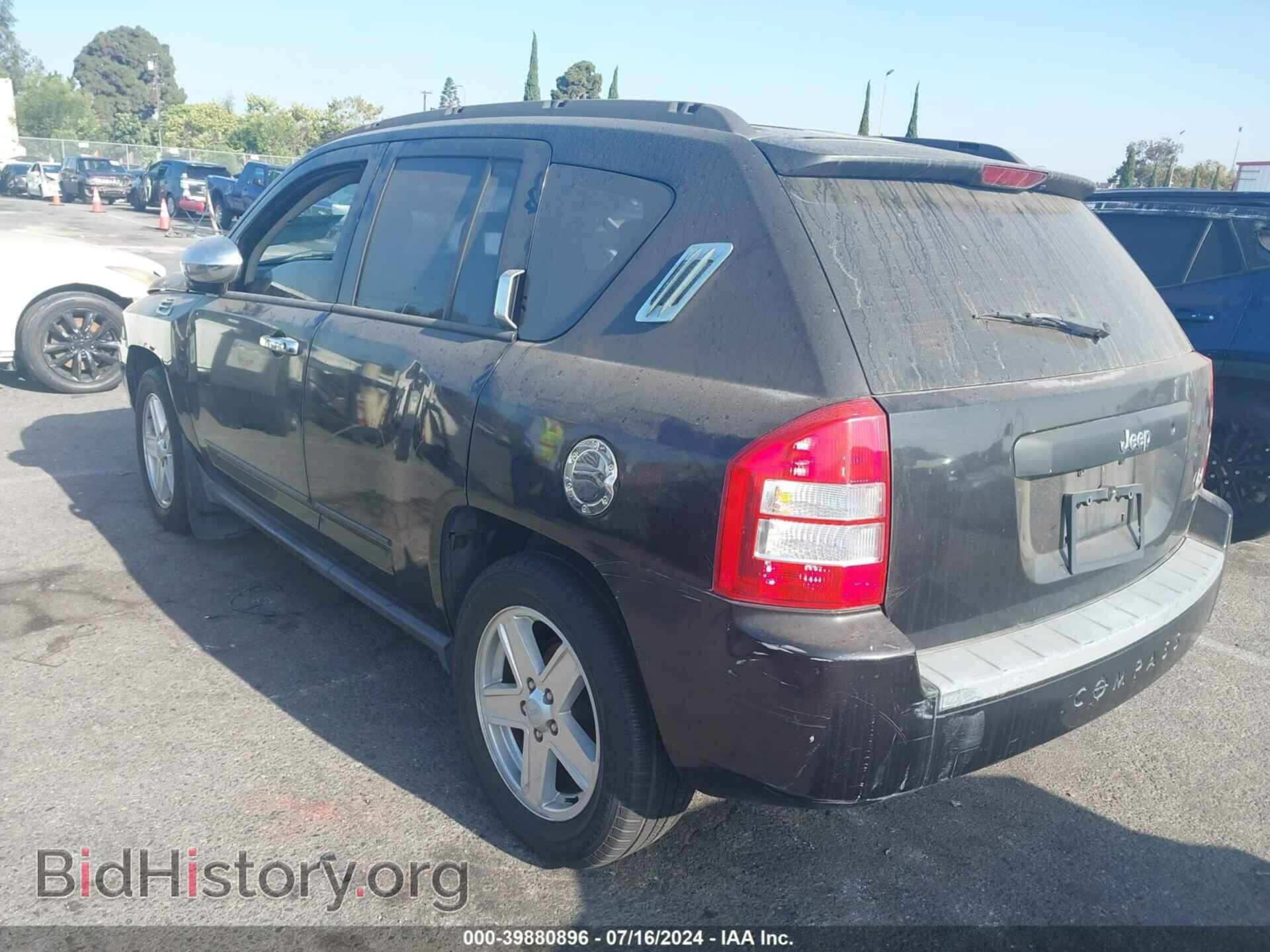 2008 JEEP COMPASS - VIN: 1J8FT47018D551808 - Фото 3