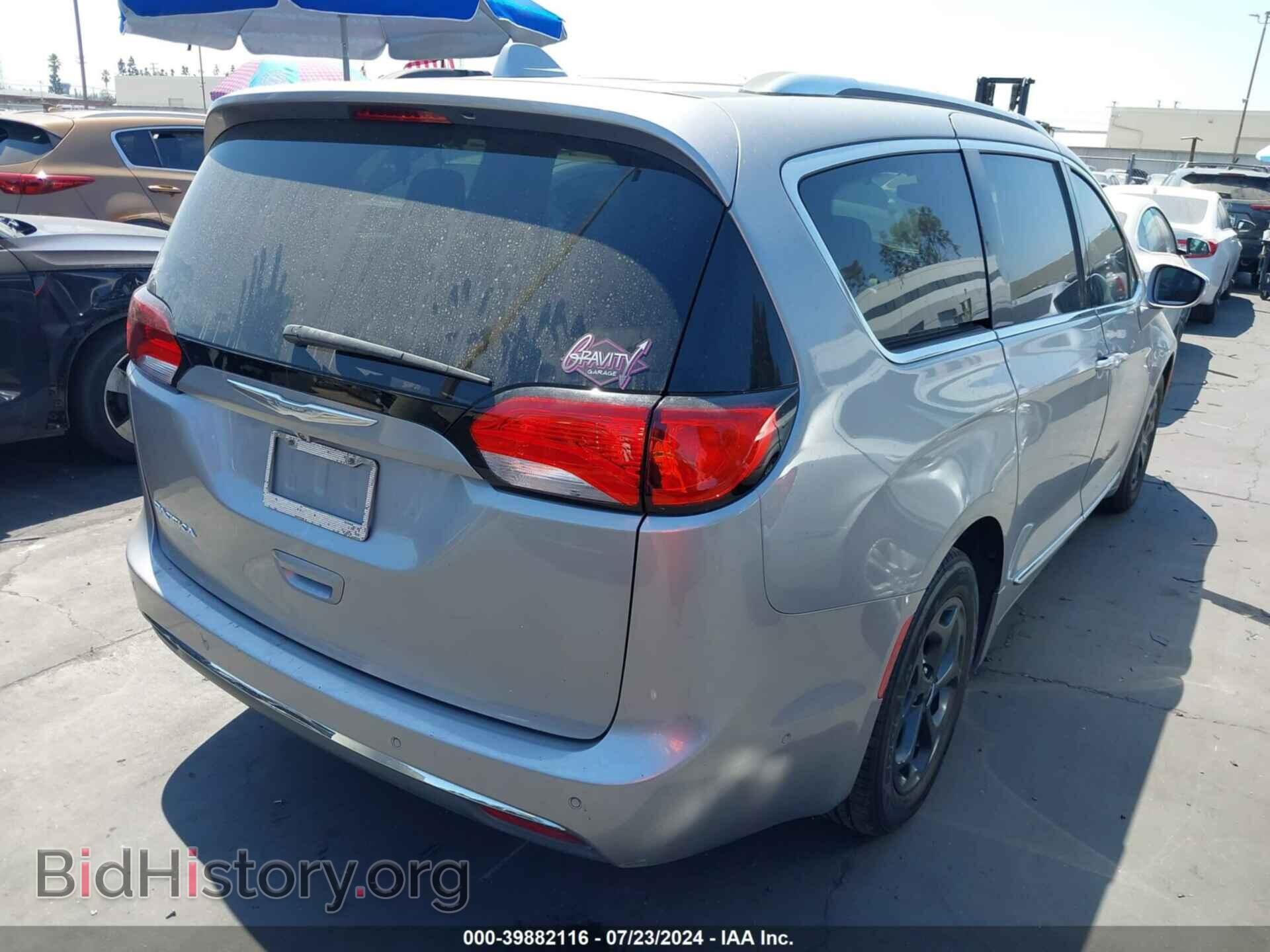 2017 CHRYSLER PACIFICA - VIN: 2C4RC1EG7HR577412 - Photo 4
