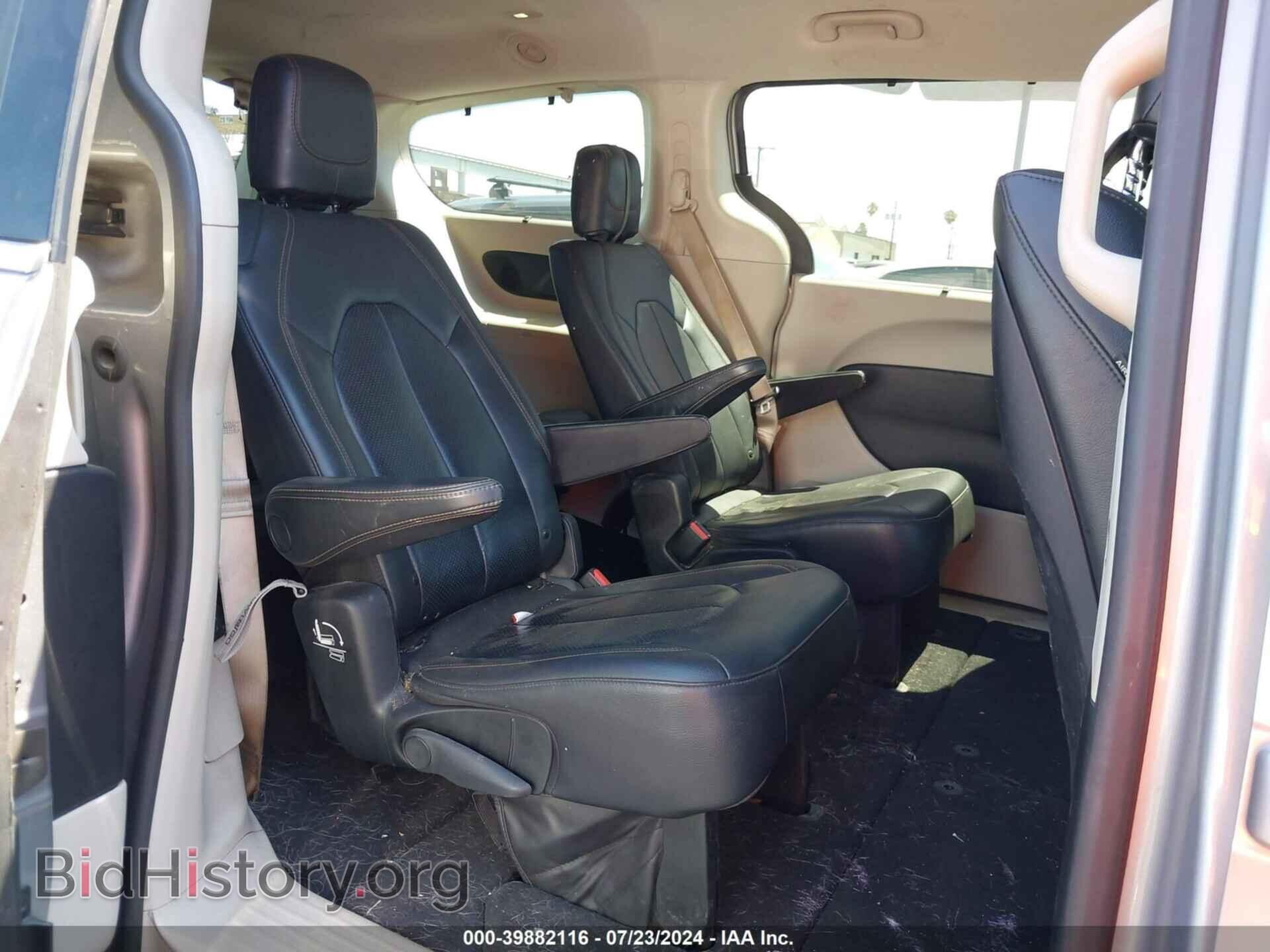 2017 CHRYSLER PACIFICA - VIN: 2C4RC1EG7HR577412 - Photo 8