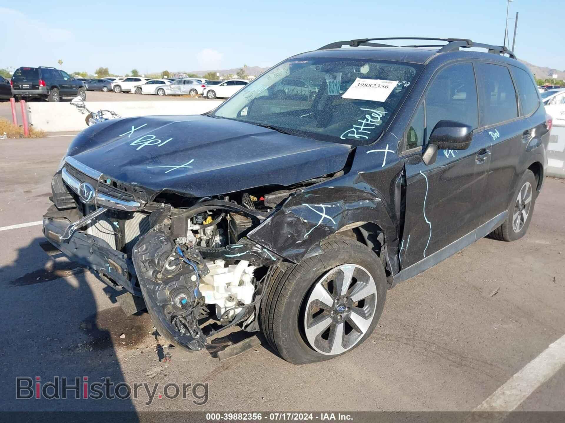 2017 SUBARU FORESTER - VIN: JF2SJAGC1HH558580 - Фото 2