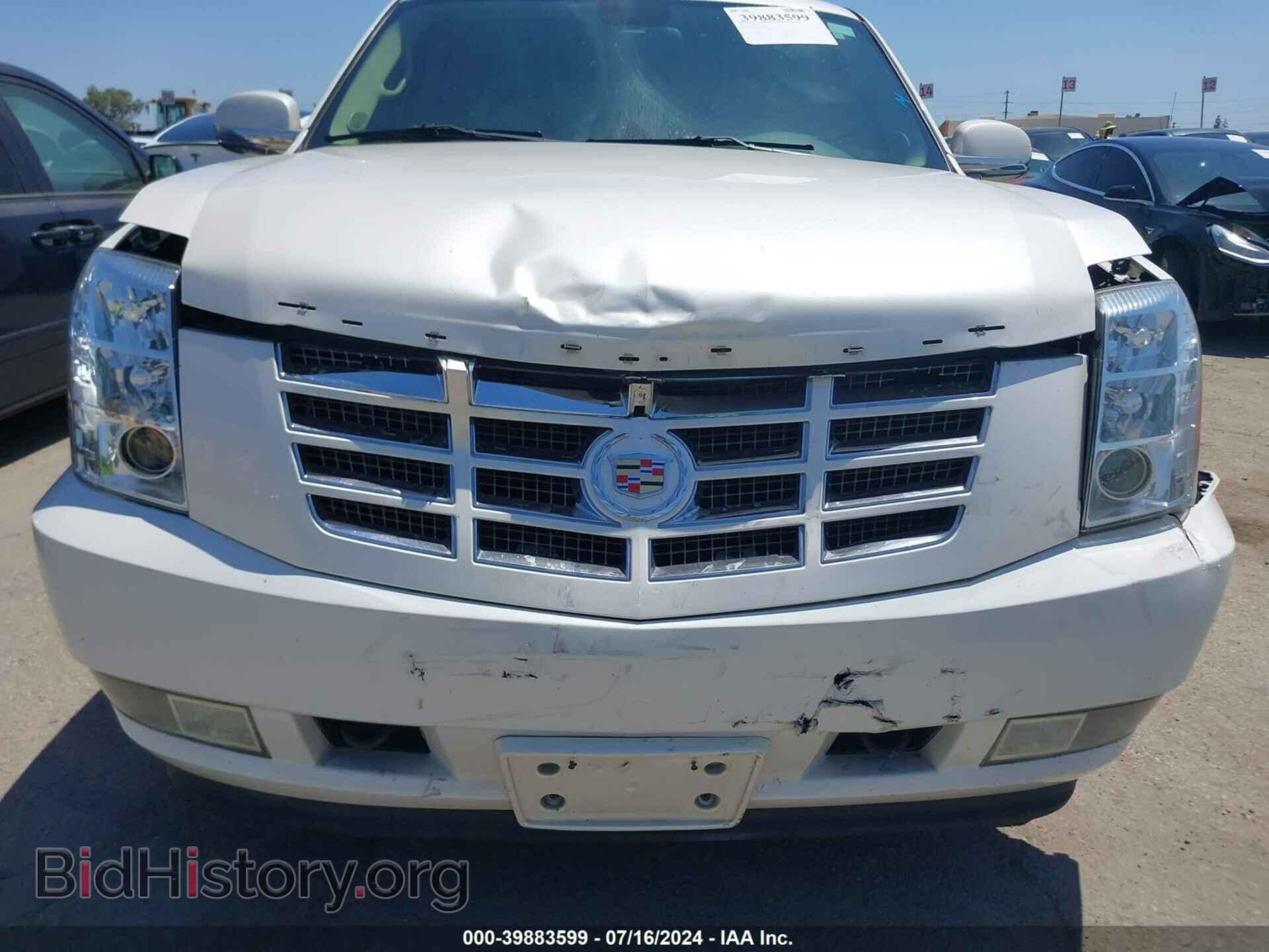 2011 CADILLAC ESCALADE - VIN: 1GYS4CEFXBR105245 - Фото 6