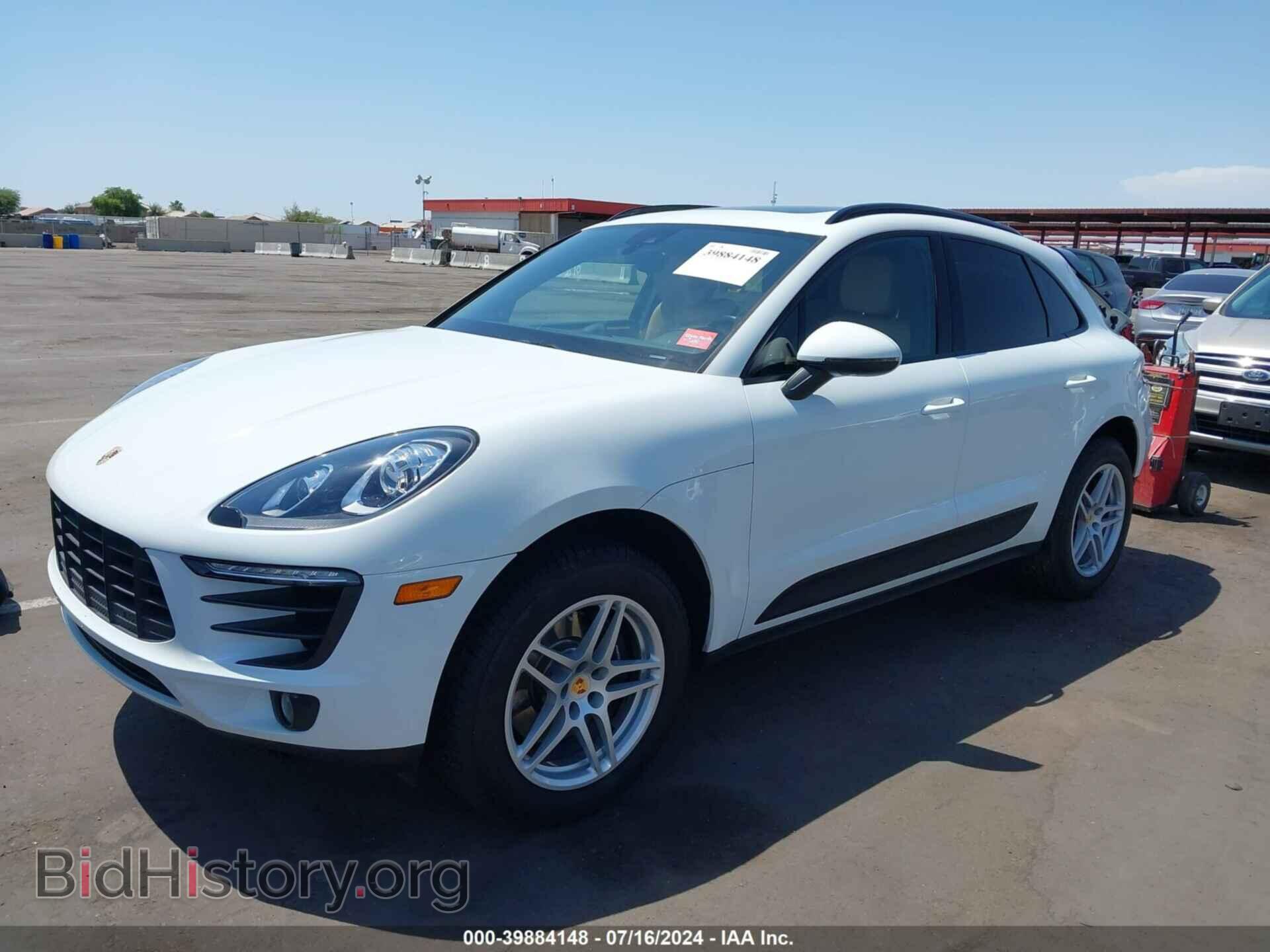 2017 PORSCHE MACAN - VIN: WP1AA2A58HLB03408 - Photo 2