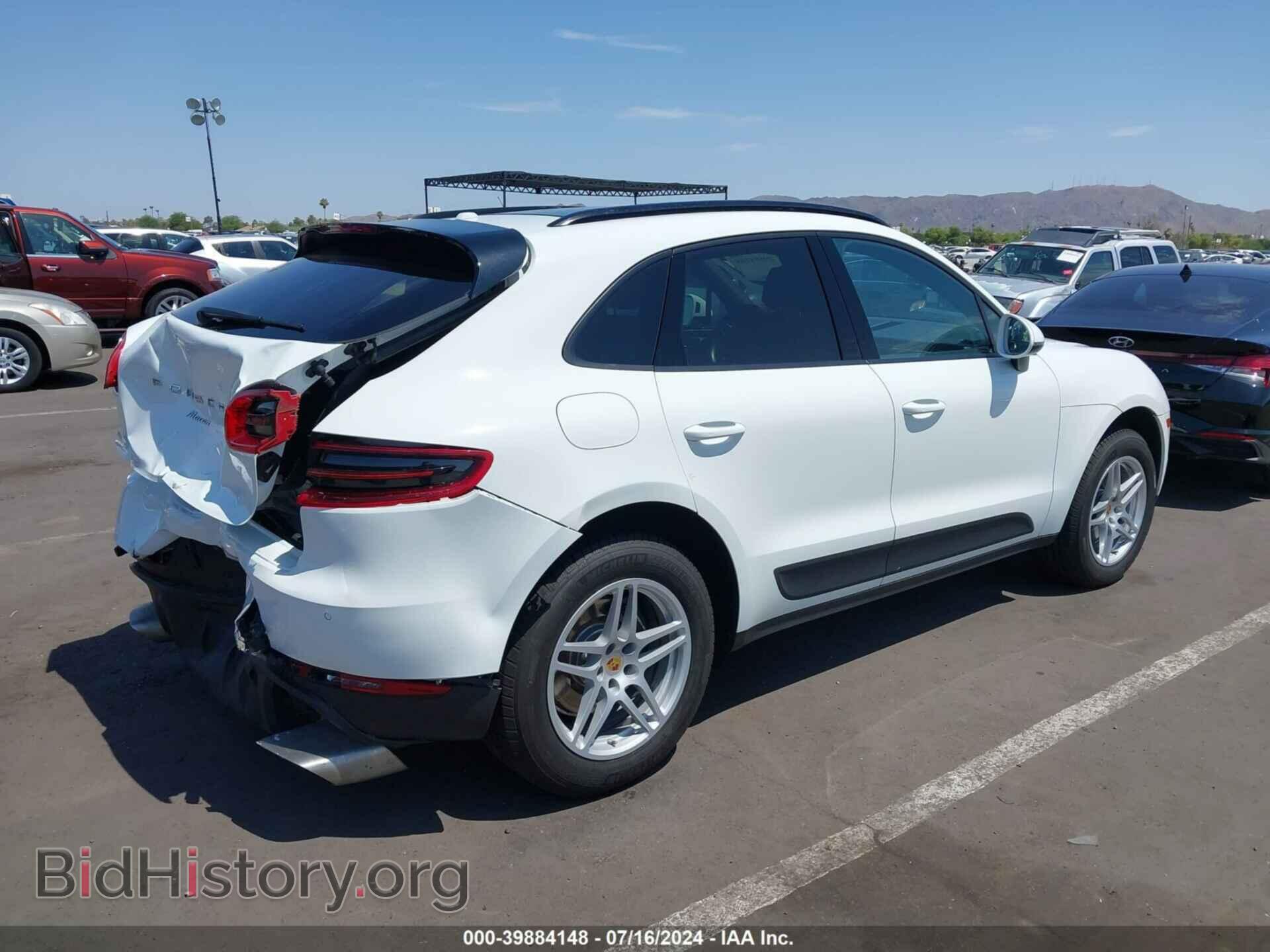 2017 PORSCHE MACAN - VIN: WP1AA2A58HLB03408 - Photo 4