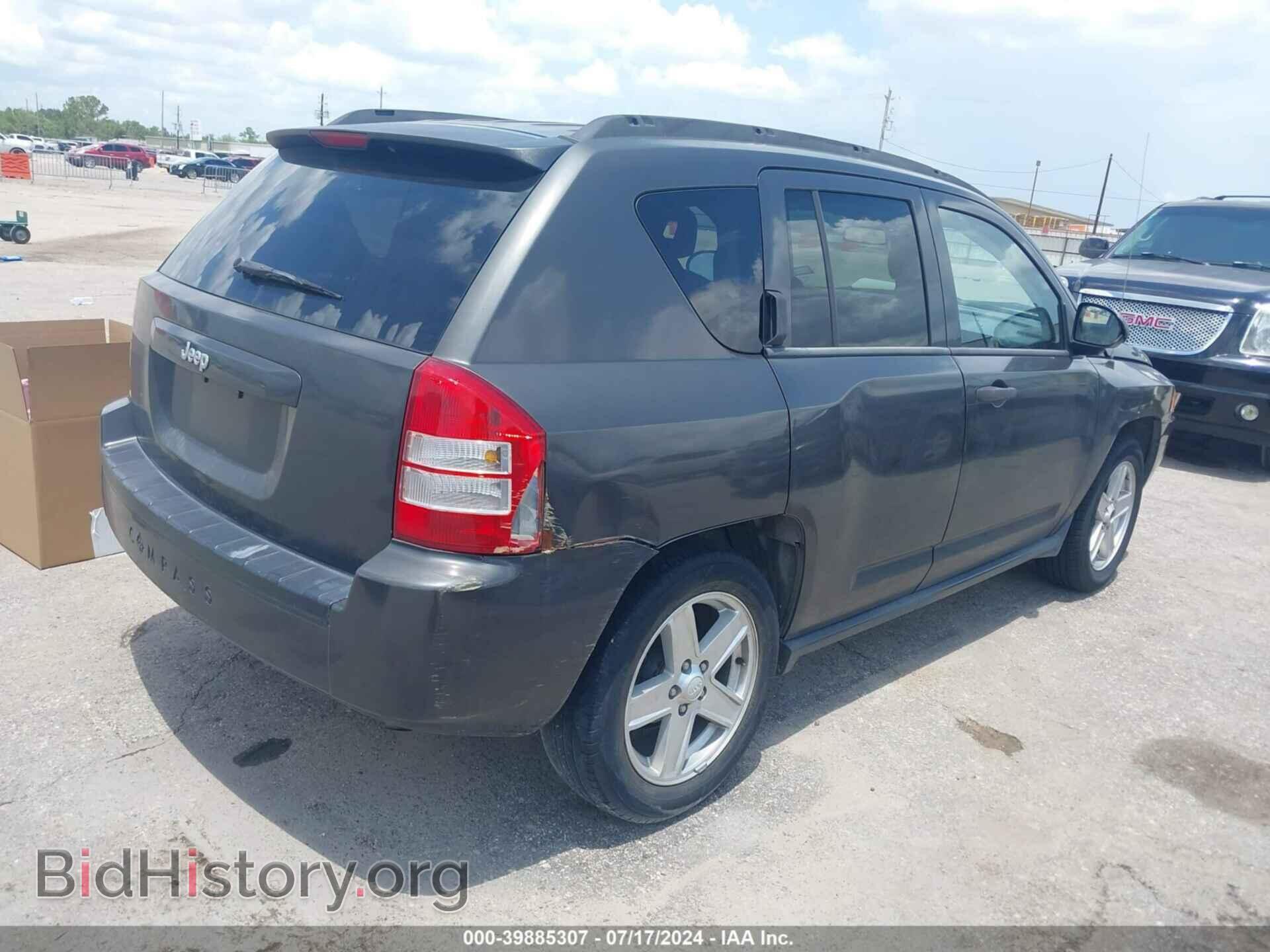 2007 JEEP COMPASS - VIN: 1J8FT47W17D124101 - Фото 4