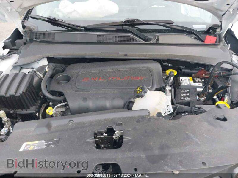 2022 Jeep COMPASS (VIN 3C4NJDDB4NT159877) — photo 10 of 16