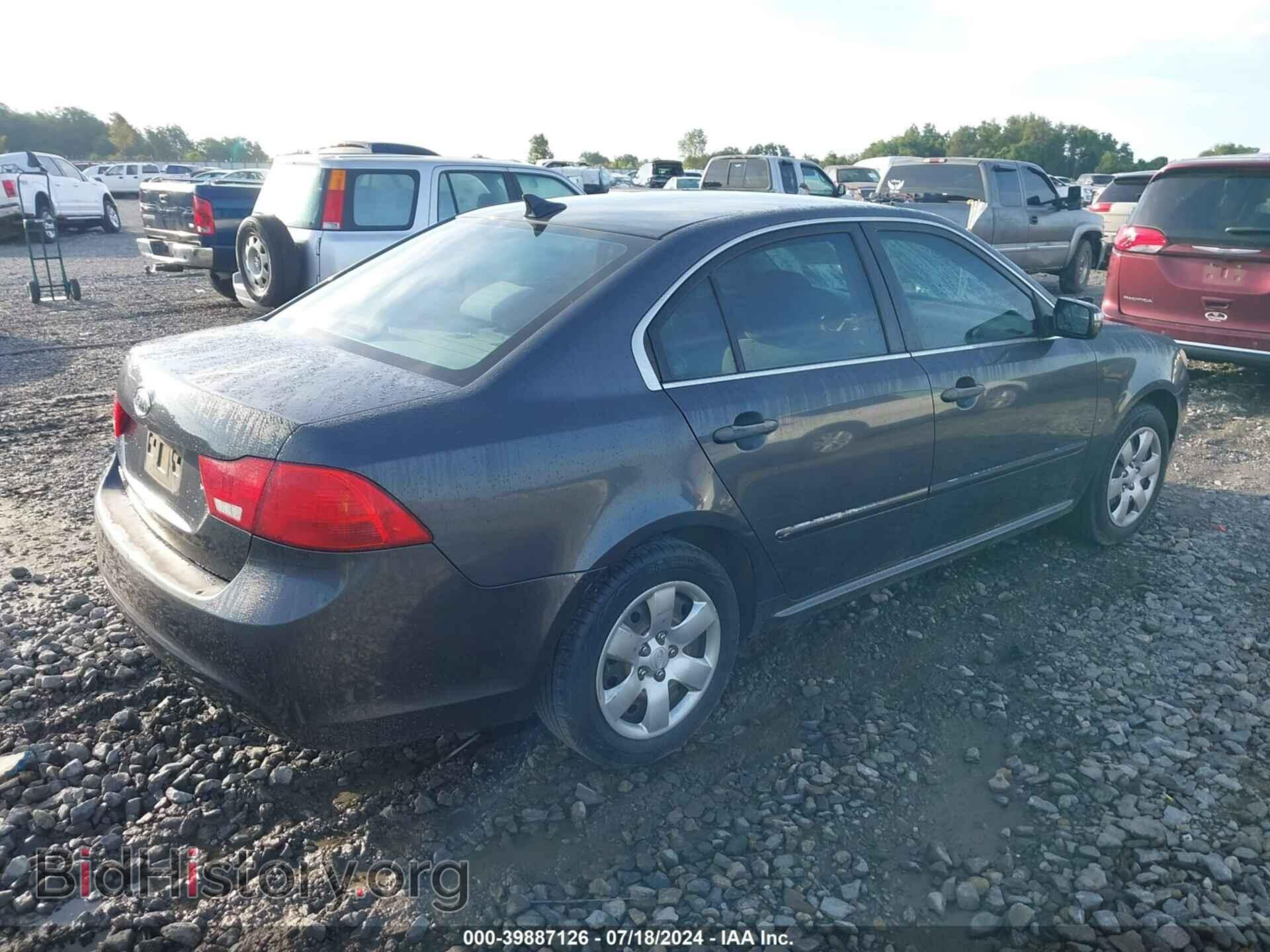 2010 KIA OPTIMA - VIN: KNAGG4A82A5443385 - Фото 4
