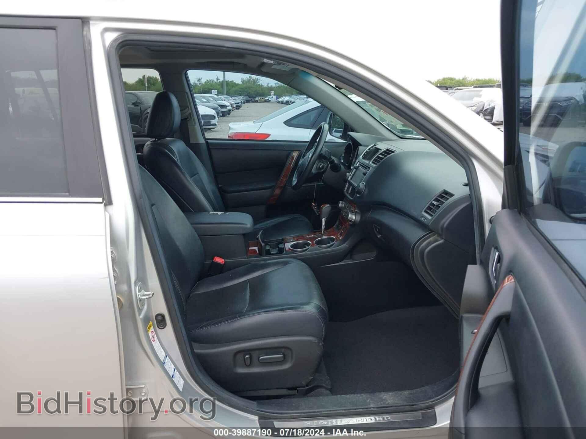 2013 TOYOTA HIGHLANDER - VIN: 5TDDK3EH8DS267708 - Photo 5