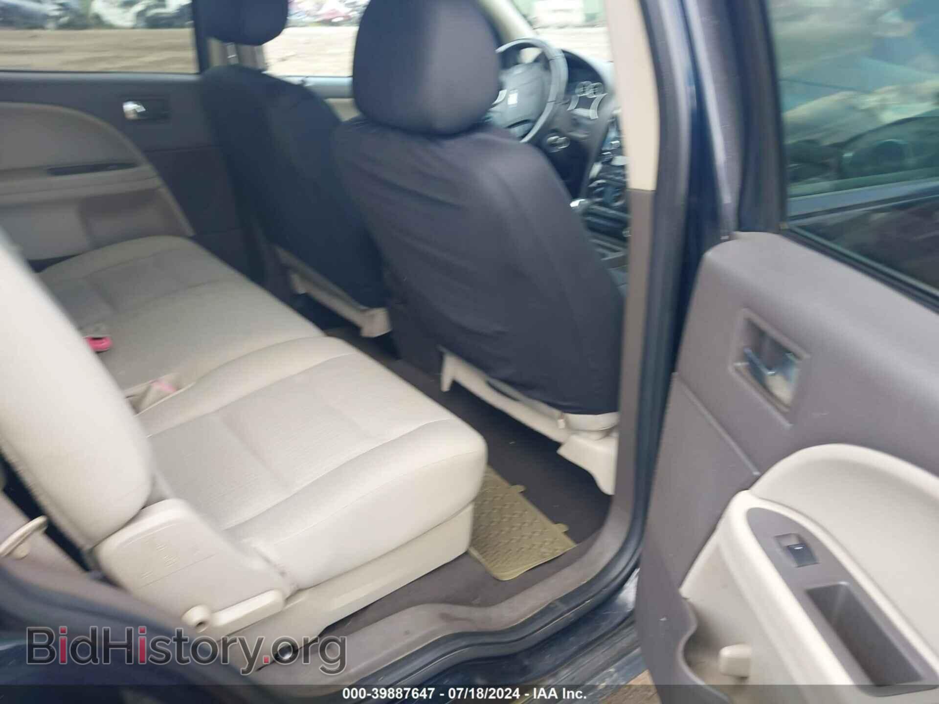 2008 FORD TAURUS X - VIN: 1FMDK02W88GA39849 - Фото 8