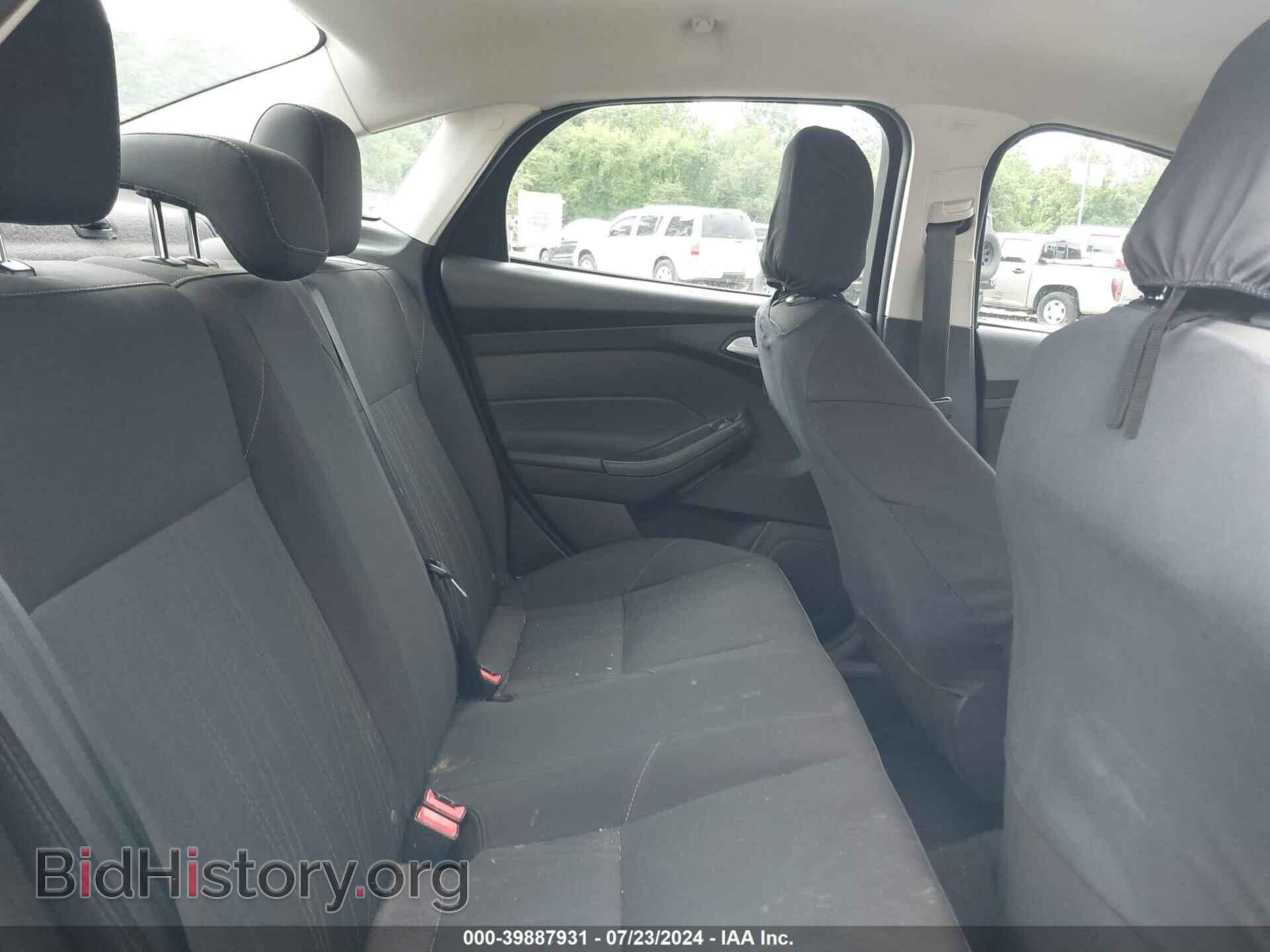 2016 FORD FOCUS - VIN: 1FADP3F26GL236285 - Фото 8