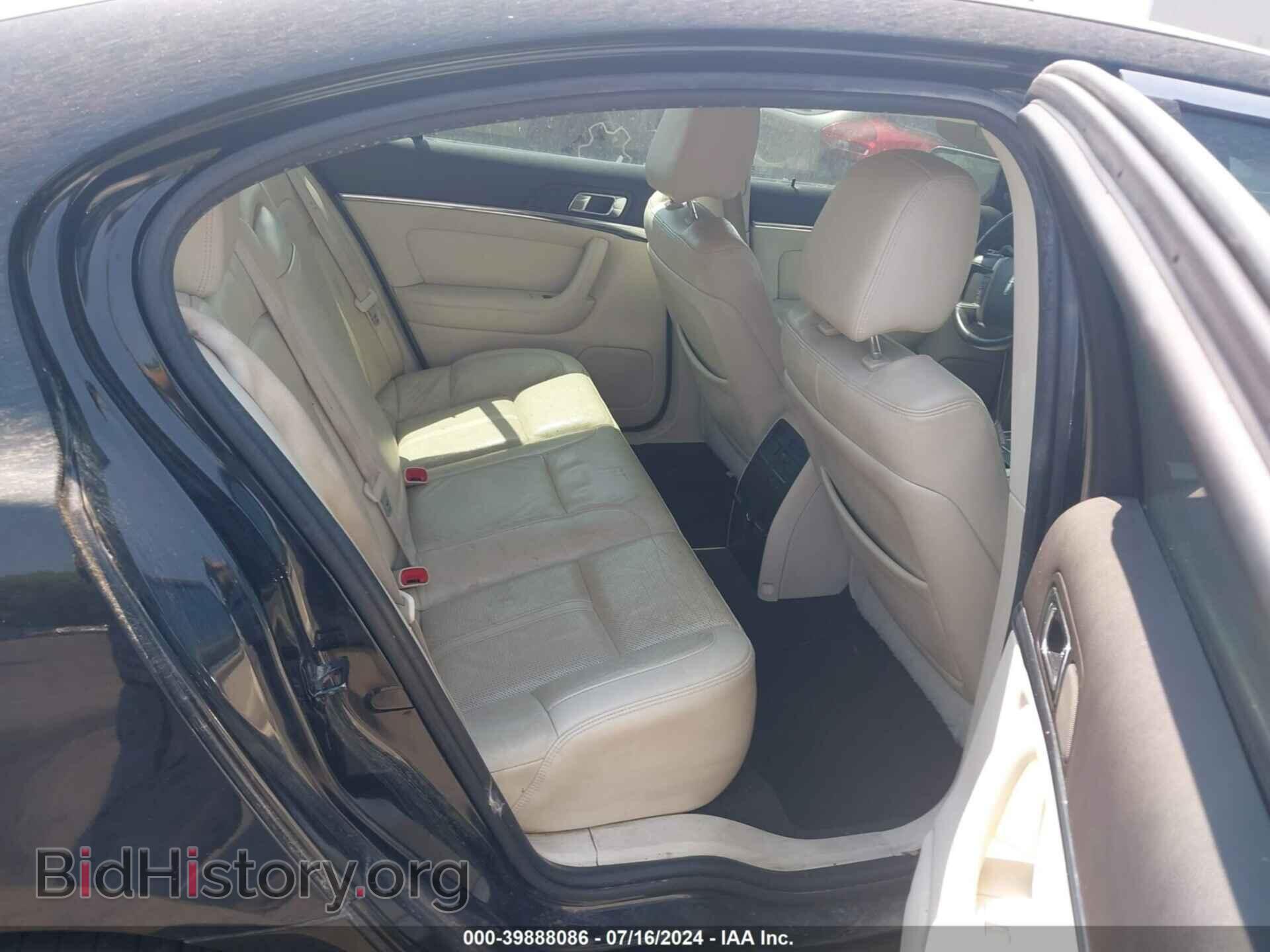2011 LINCOLN MKS - VIN: 1LNHL9DR6BG601975 - Фото 8