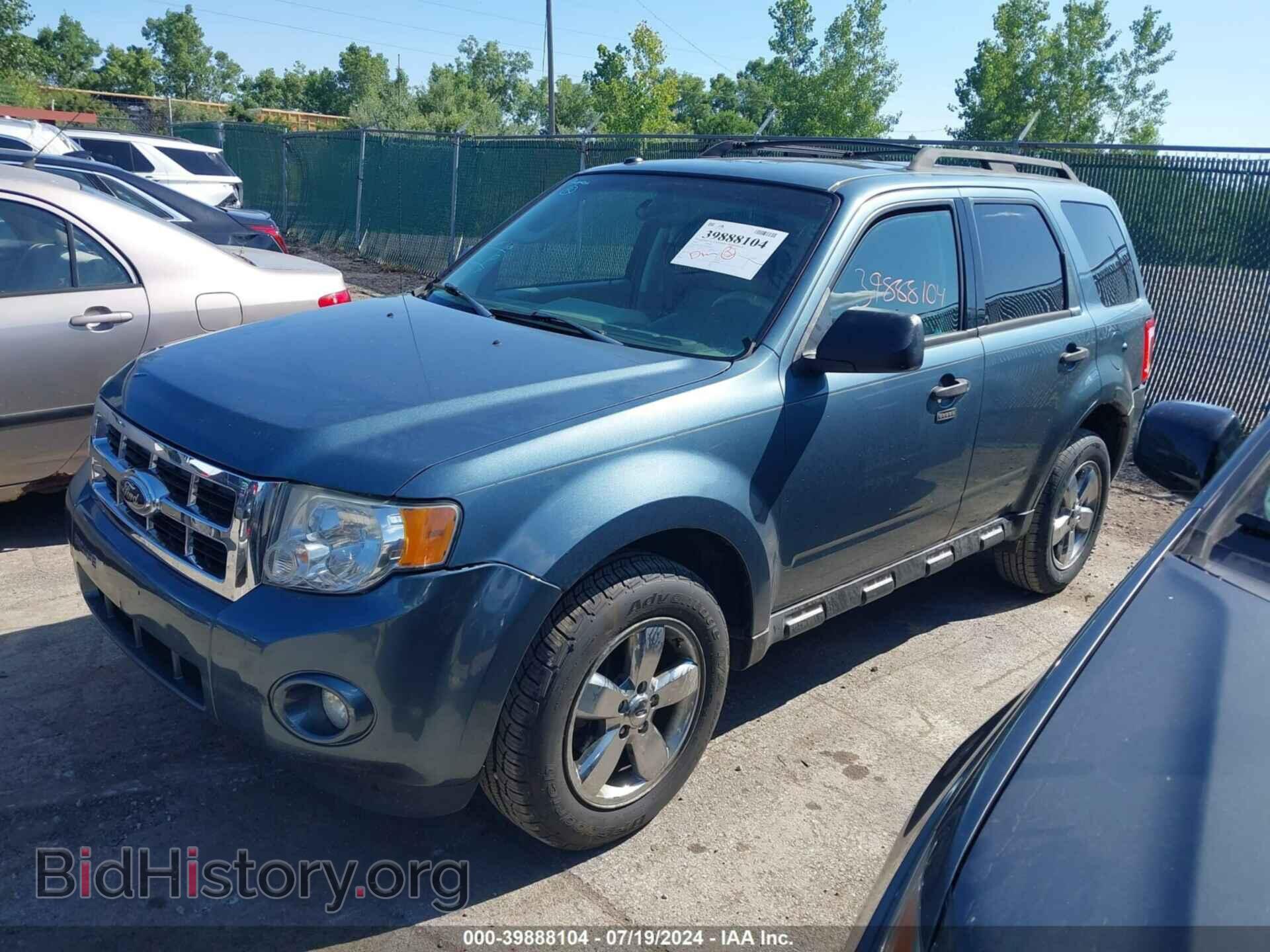 2010 FORD ESCAPE - VIN: 1FMCU0D70AKD38430 - Фото 2