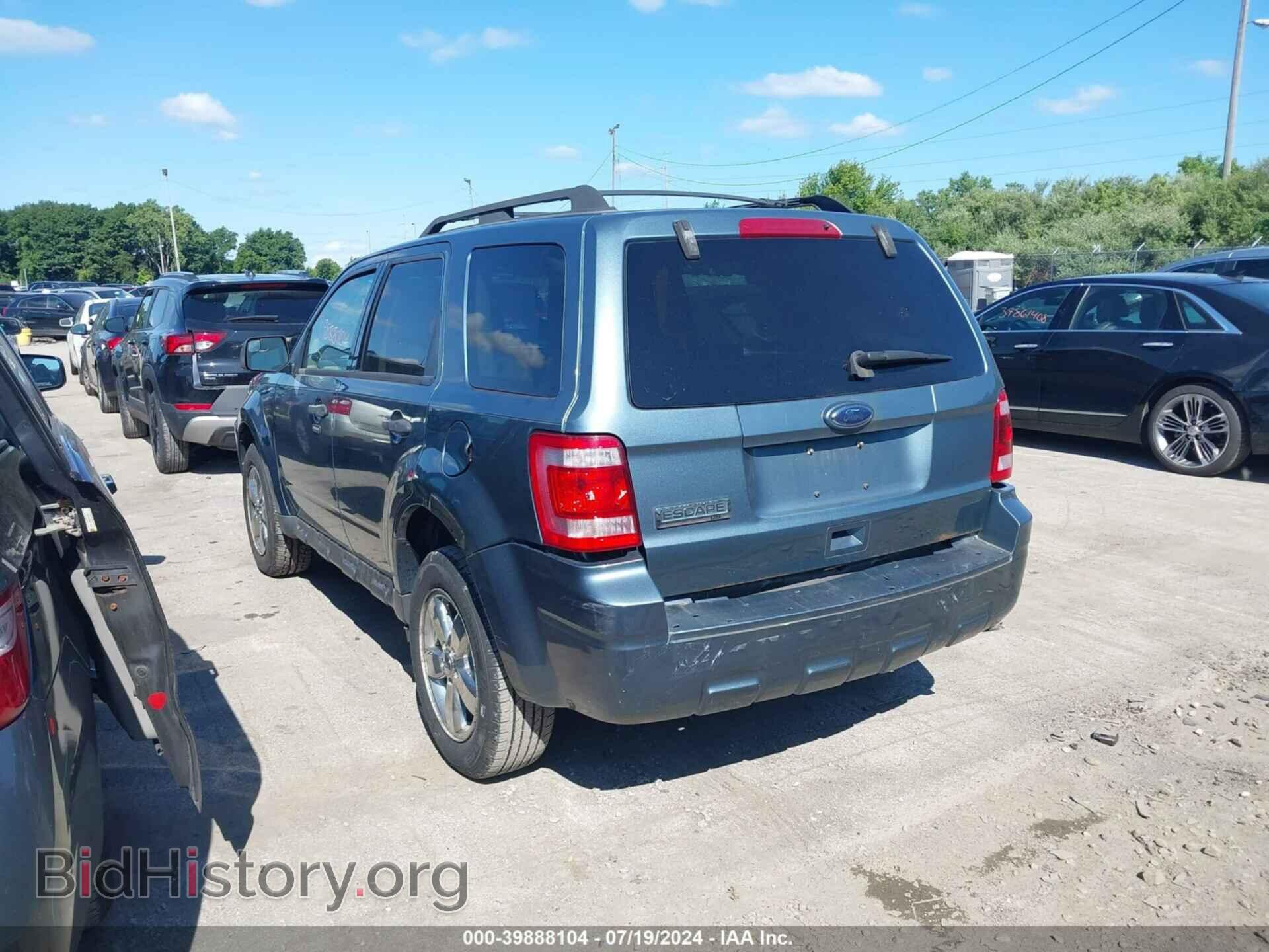 2010 FORD ESCAPE - VIN: 1FMCU0D70AKD38430 - Фото 3