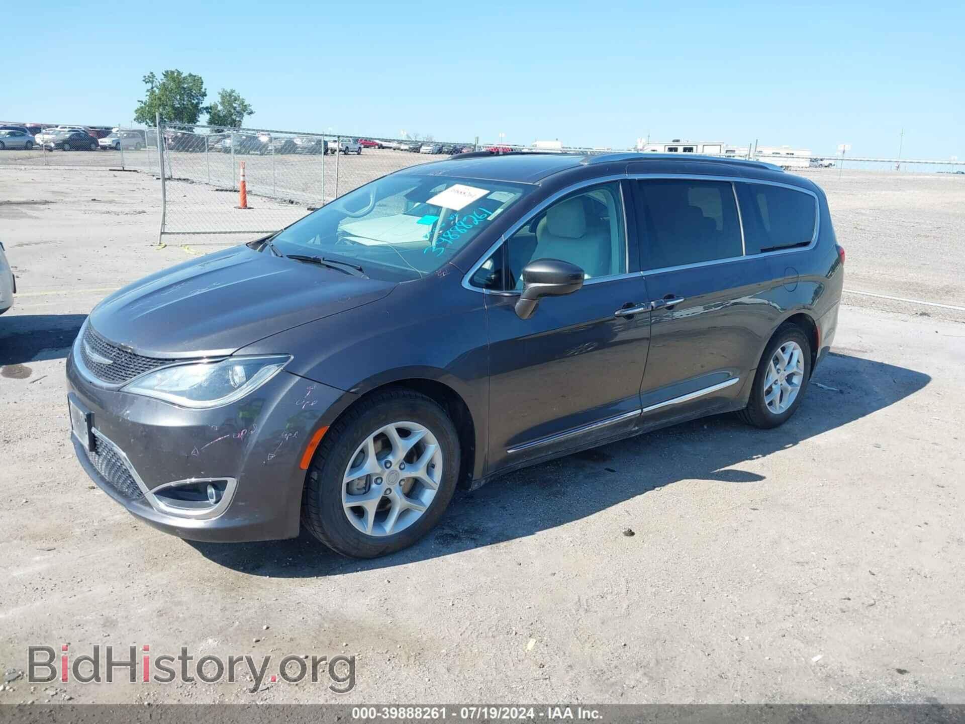 2018 CHRYSLER PACIFICA - VIN: 2C4RC1EG9JR101491 - Photo 2