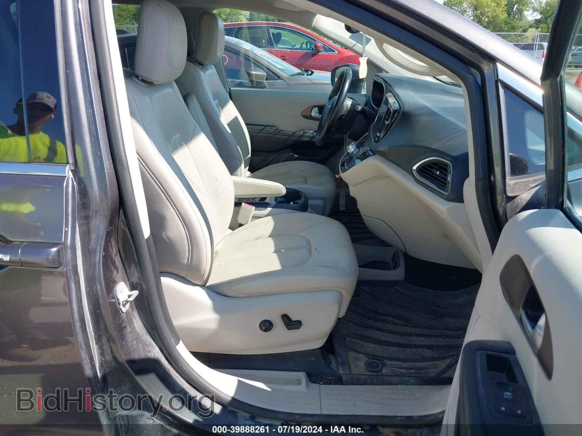2018 CHRYSLER PACIFICA - VIN: 2C4RC1EG9JR101491 - Photo 5