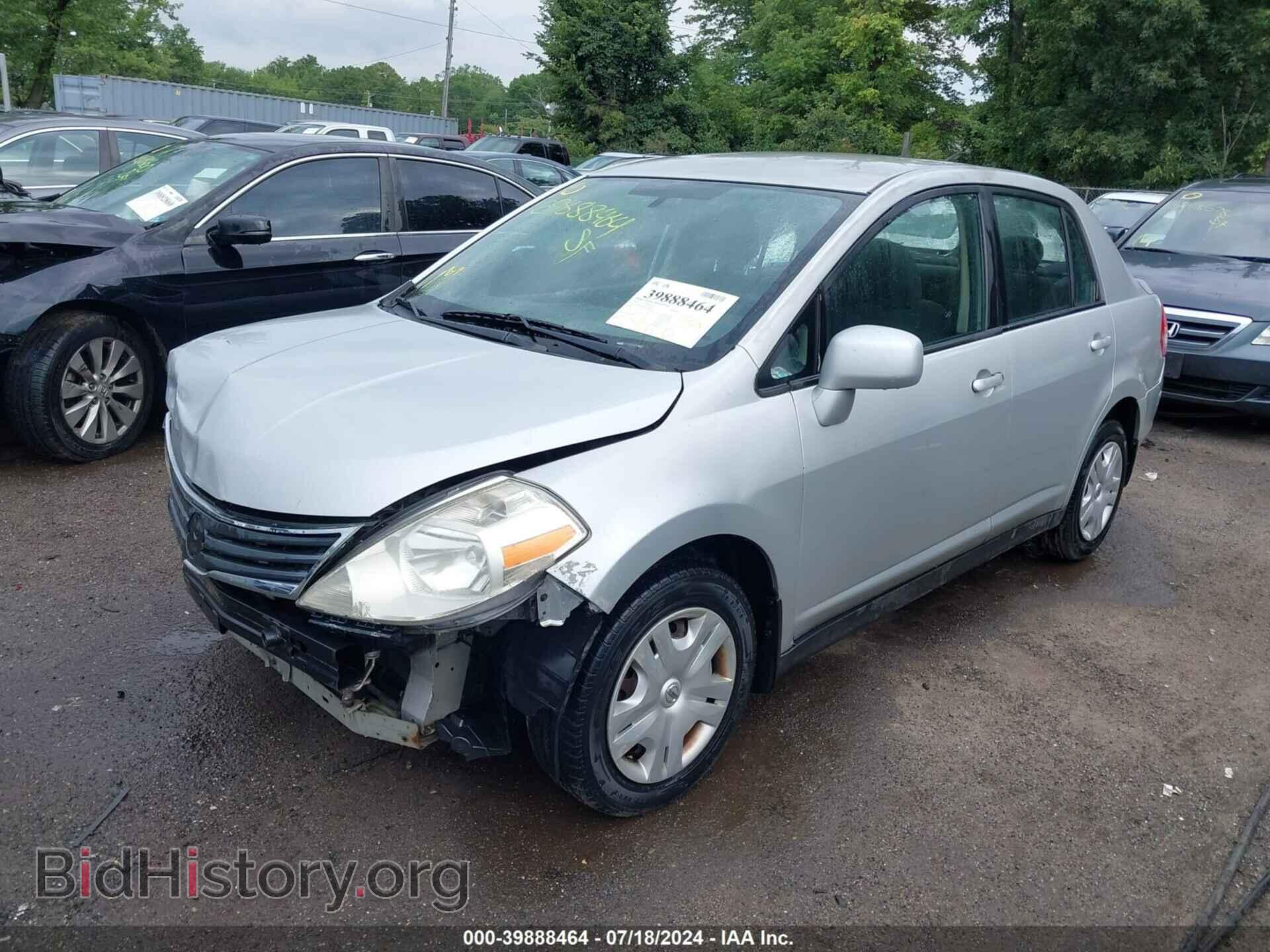 2011 NISSAN VERSA - VIN: 3N1BC1AP8BL446696 - Фото 2