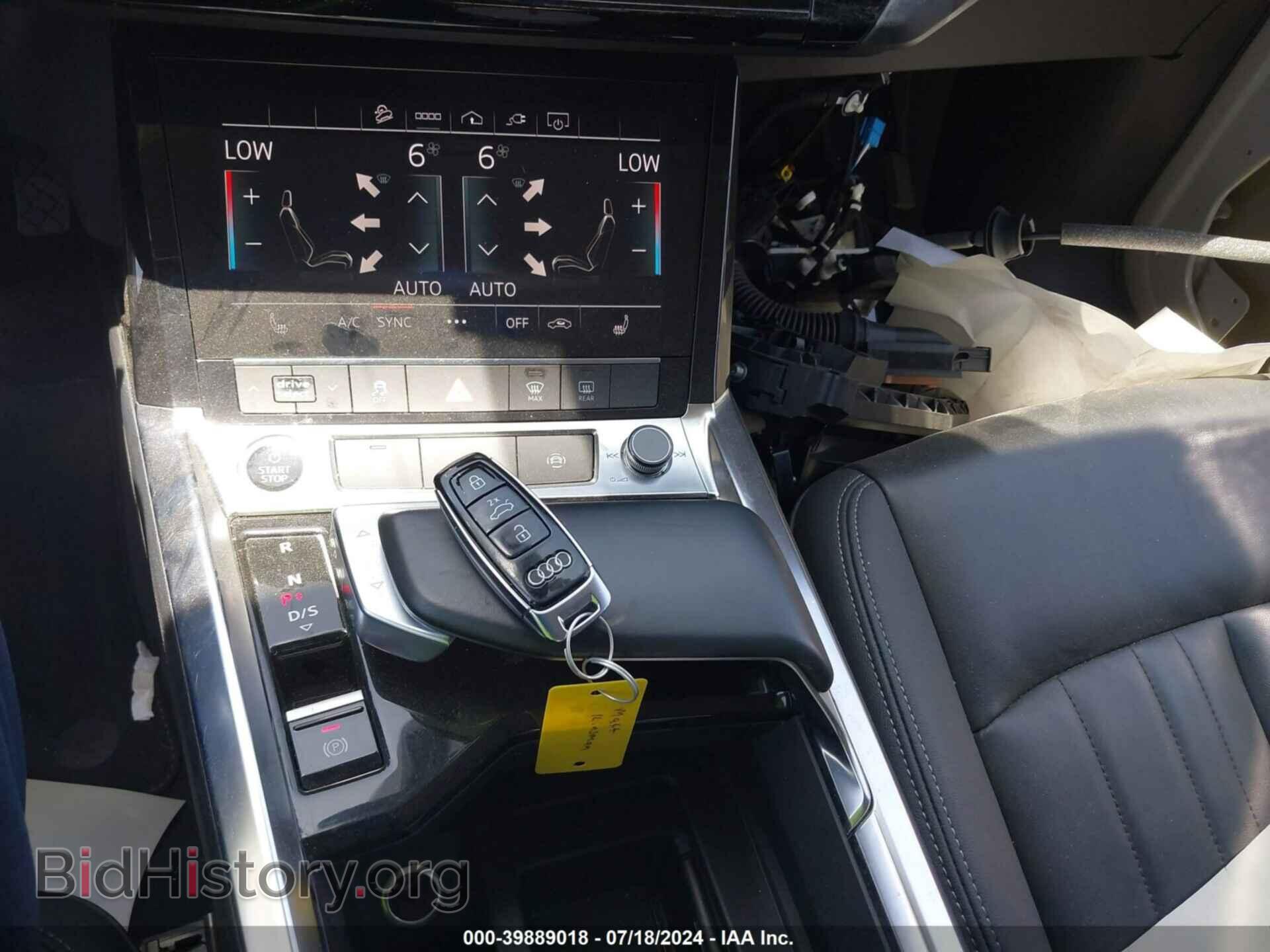 2022 AUDI E-TRON - VIN: WA1AAAGE6NB002477 - Фото 11