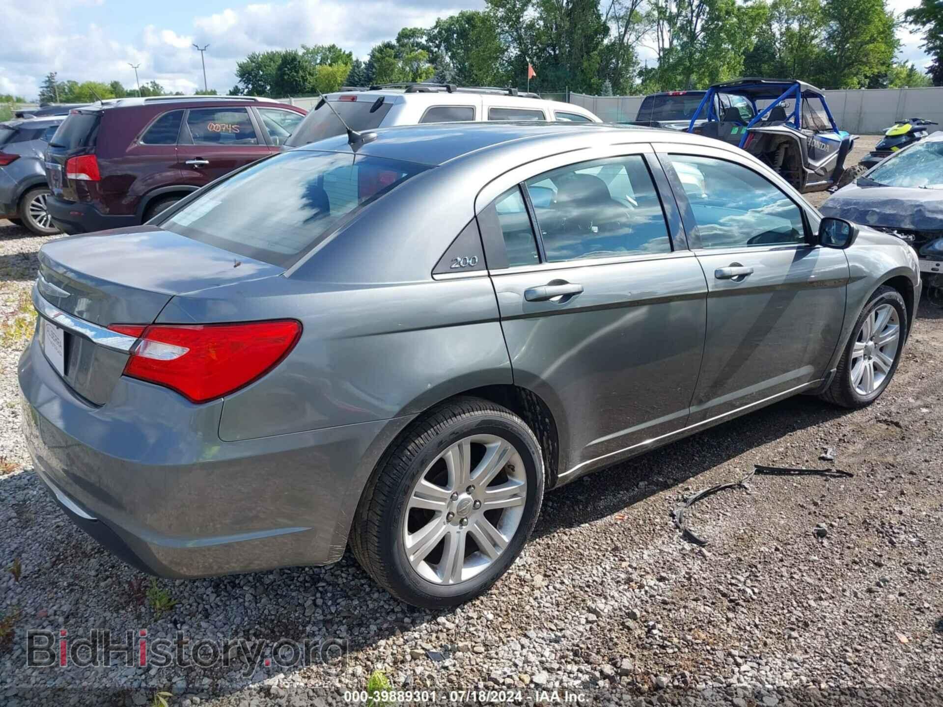 2012 CHRYSLER 200 - VIN: 1C3CCBBG0CN152852 - Фото 4