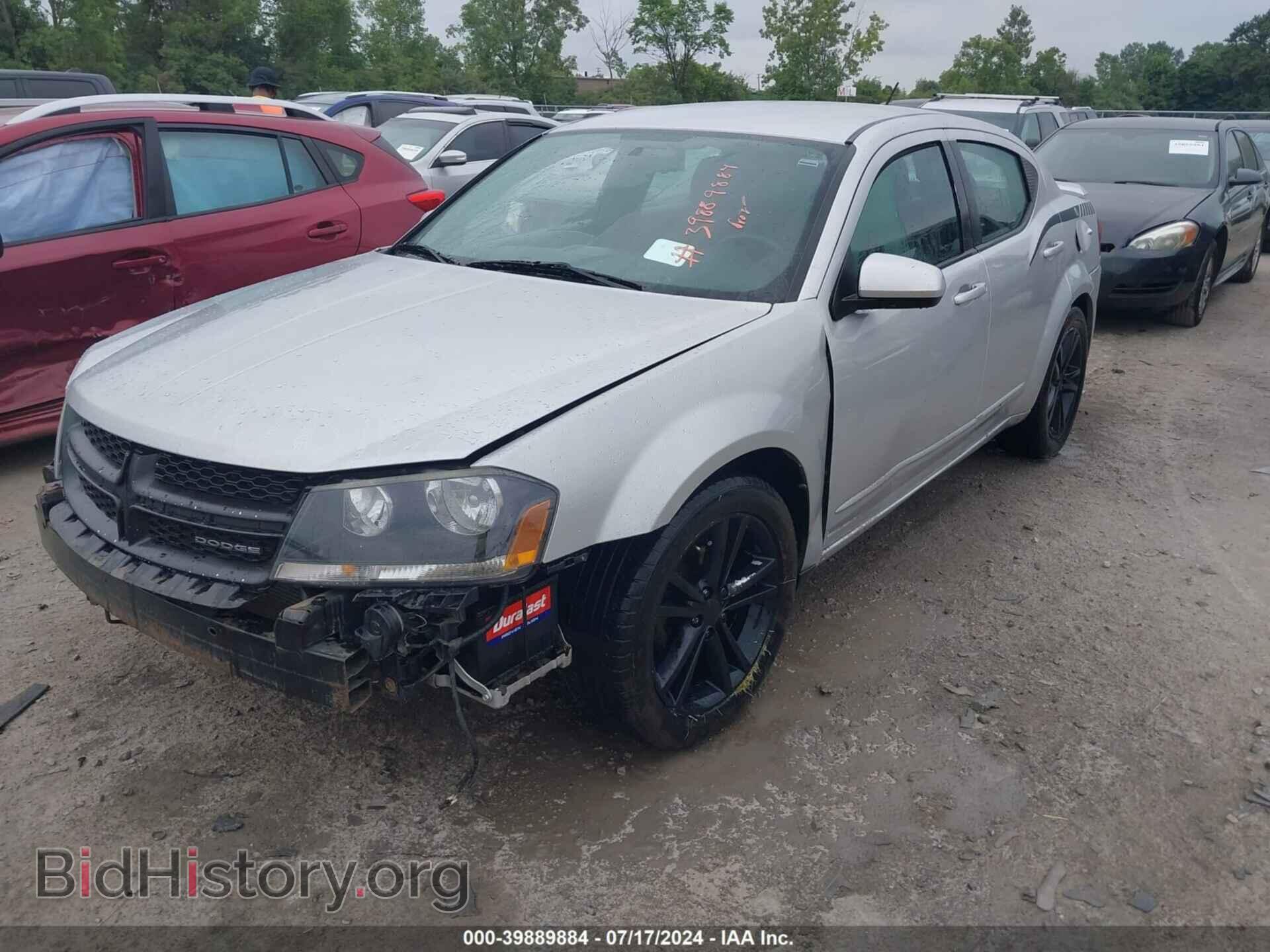 2011 DODGE AVENGER - VIN: 1B3BD1FG0BN587458 - Фото 2