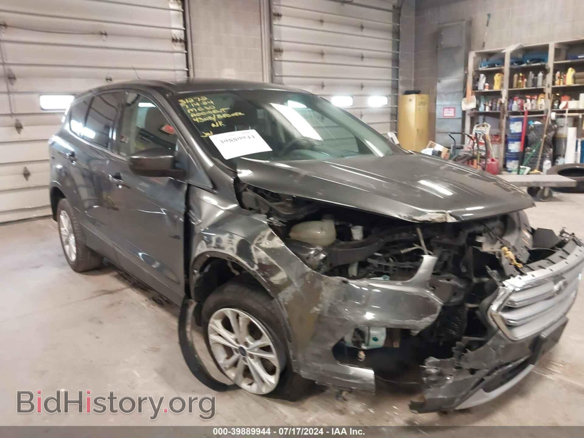 Photo 1FMCU0GD7HUE03001 - FORD ESCAPE 2017
