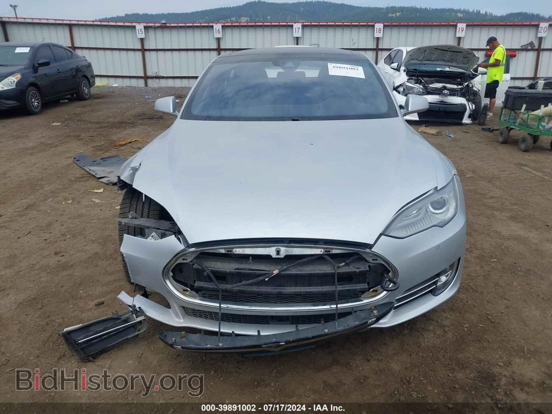 2015 TESLA MODEL S - VIN: 5YJSA1E22FF111553 - Photo 13