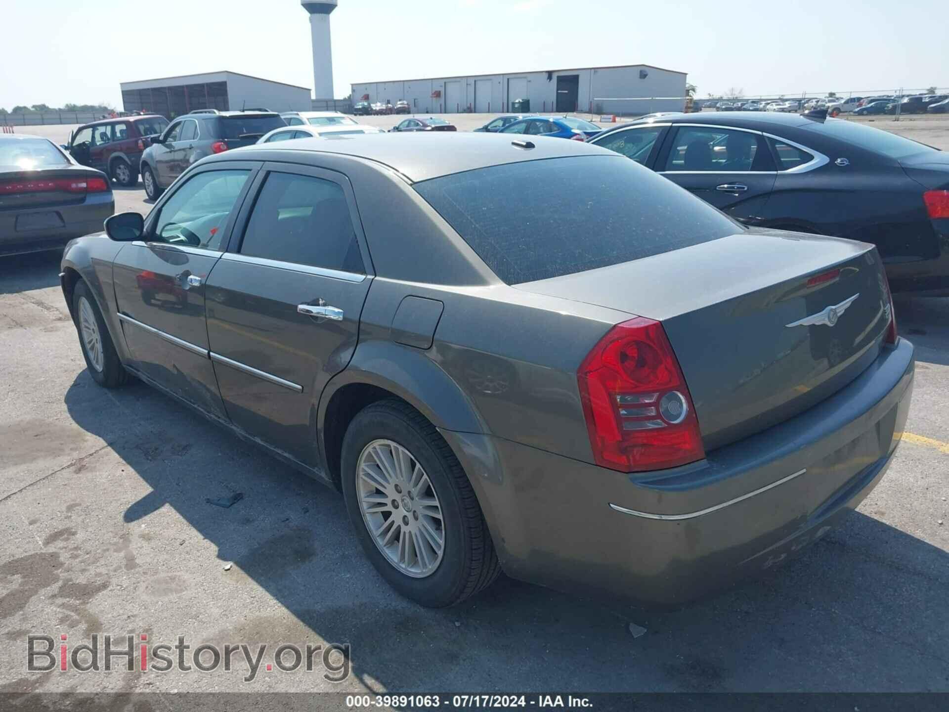 2014 CHRYSLER 300 - VIN: 2C3CCAGG8EH298009 - Photo 3