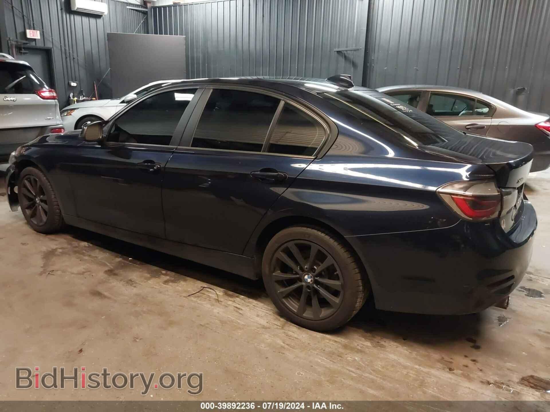 2016 BMW 320I - VIN: WBA8E5G57GNU21369 - Photo 3