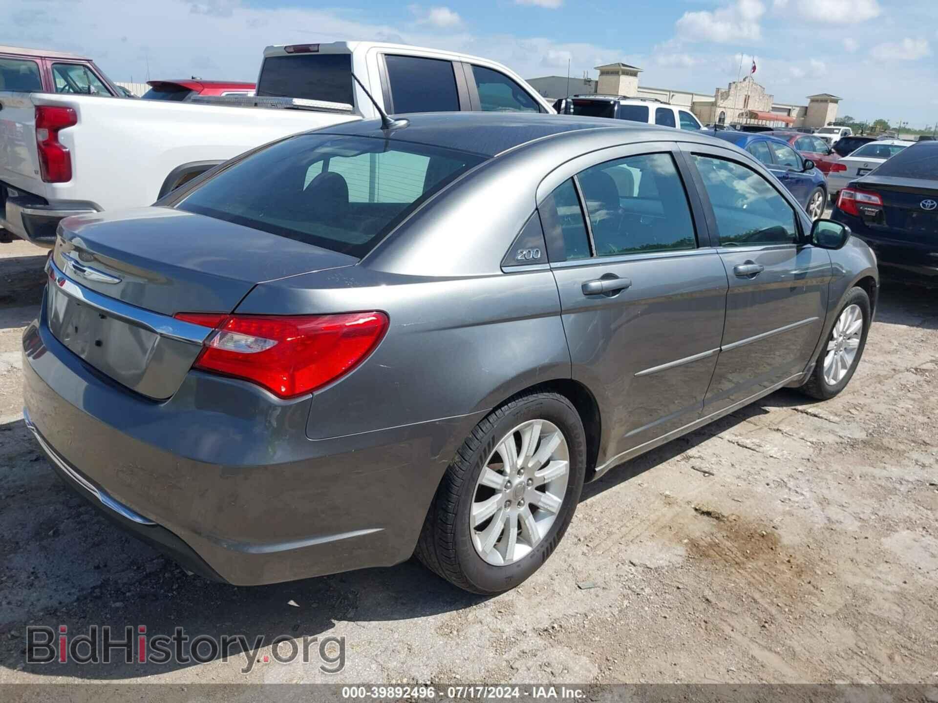 2013 CHRYSLER 200 - VIN: 1C3CCBBG7DN660012 - Фото 4