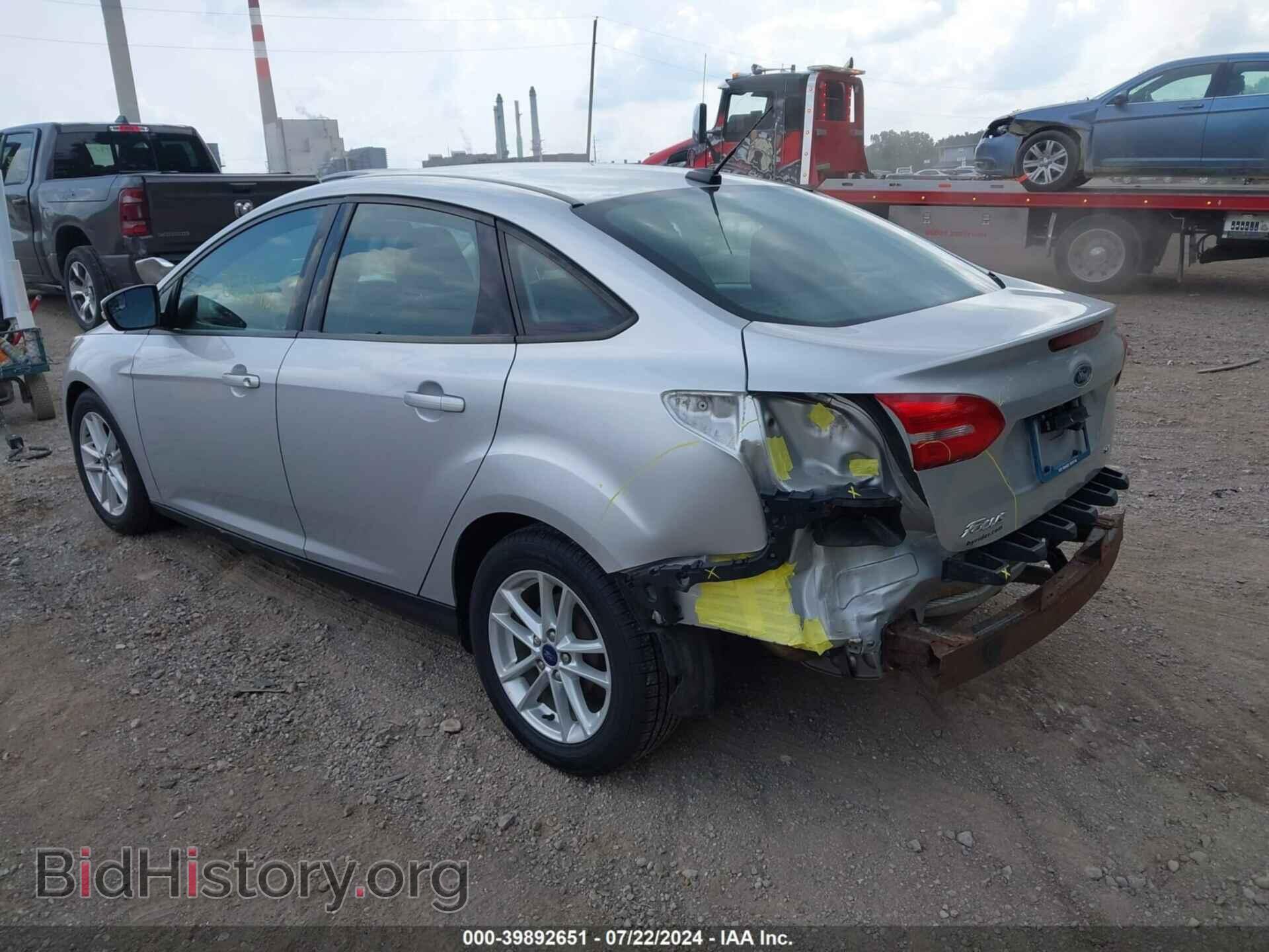 2017 FORD FOCUS - VIN: 1FADP3F29HL209633 - Фото 3