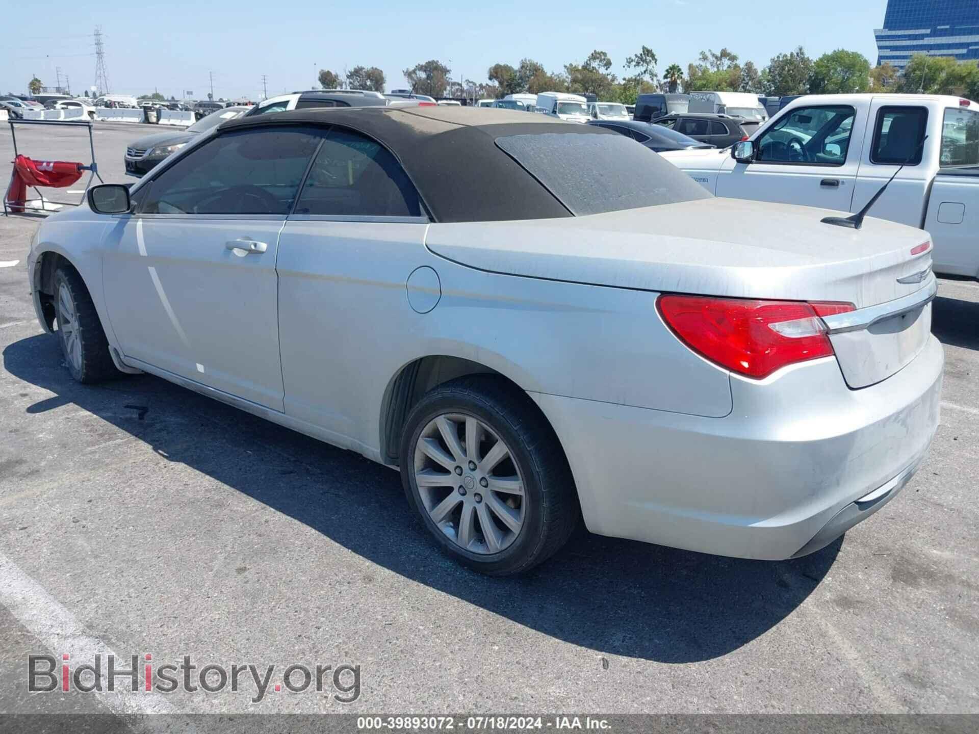 2011 CHRYSLER 200 - VIN: 1C3BC2EB3BN542810 - Фото 3