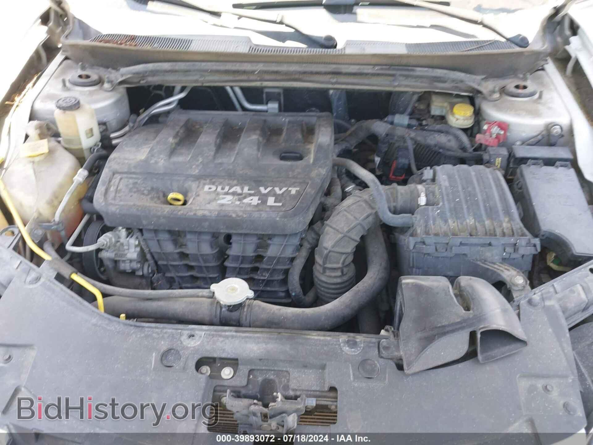 2011 CHRYSLER 200 - VIN: 1C3BC2EB3BN542810 - Фото 10