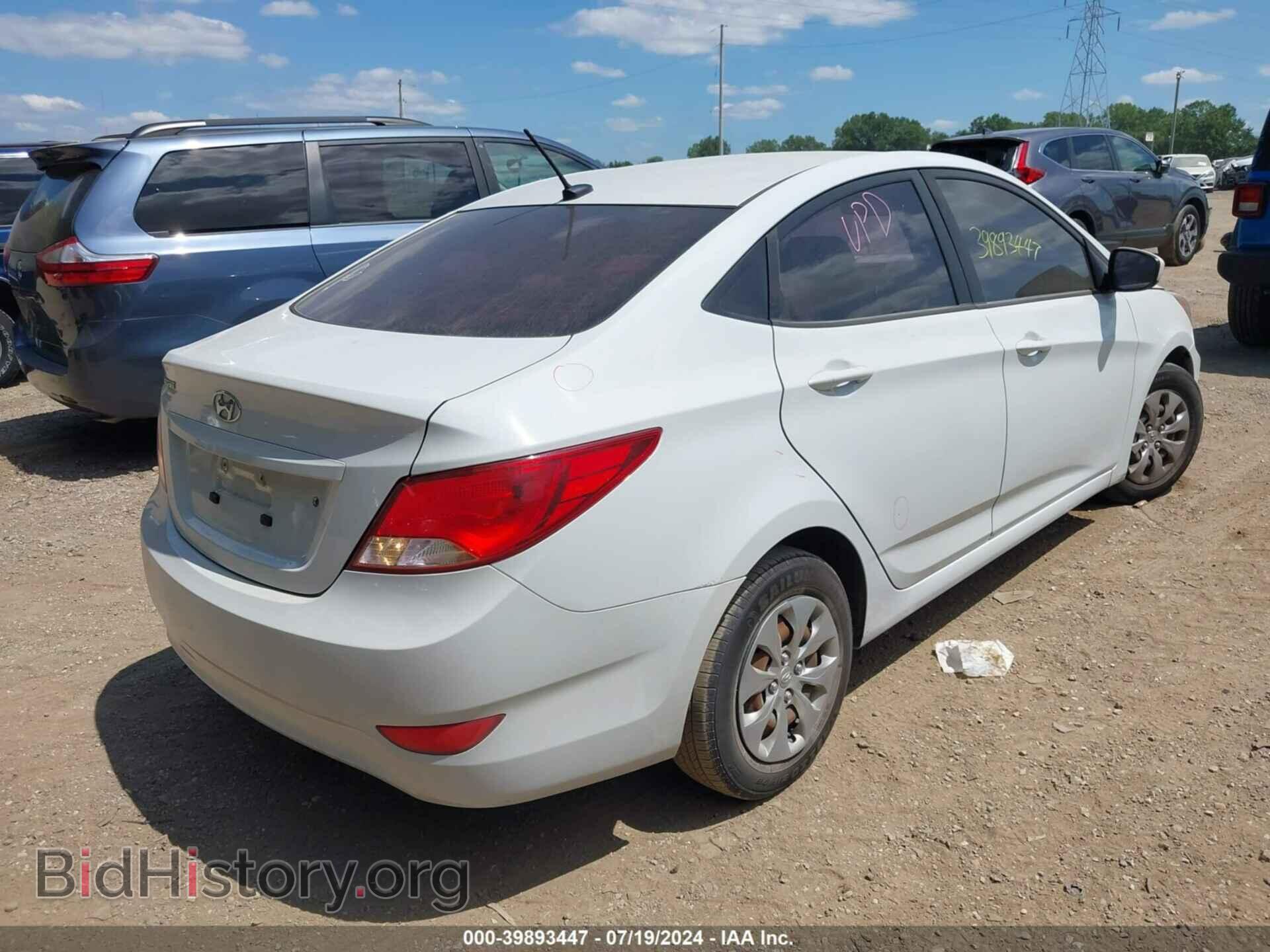 2017 HYUNDAI ACCENT - VIN: KMHCT4AE8HU373891 - Фото 4