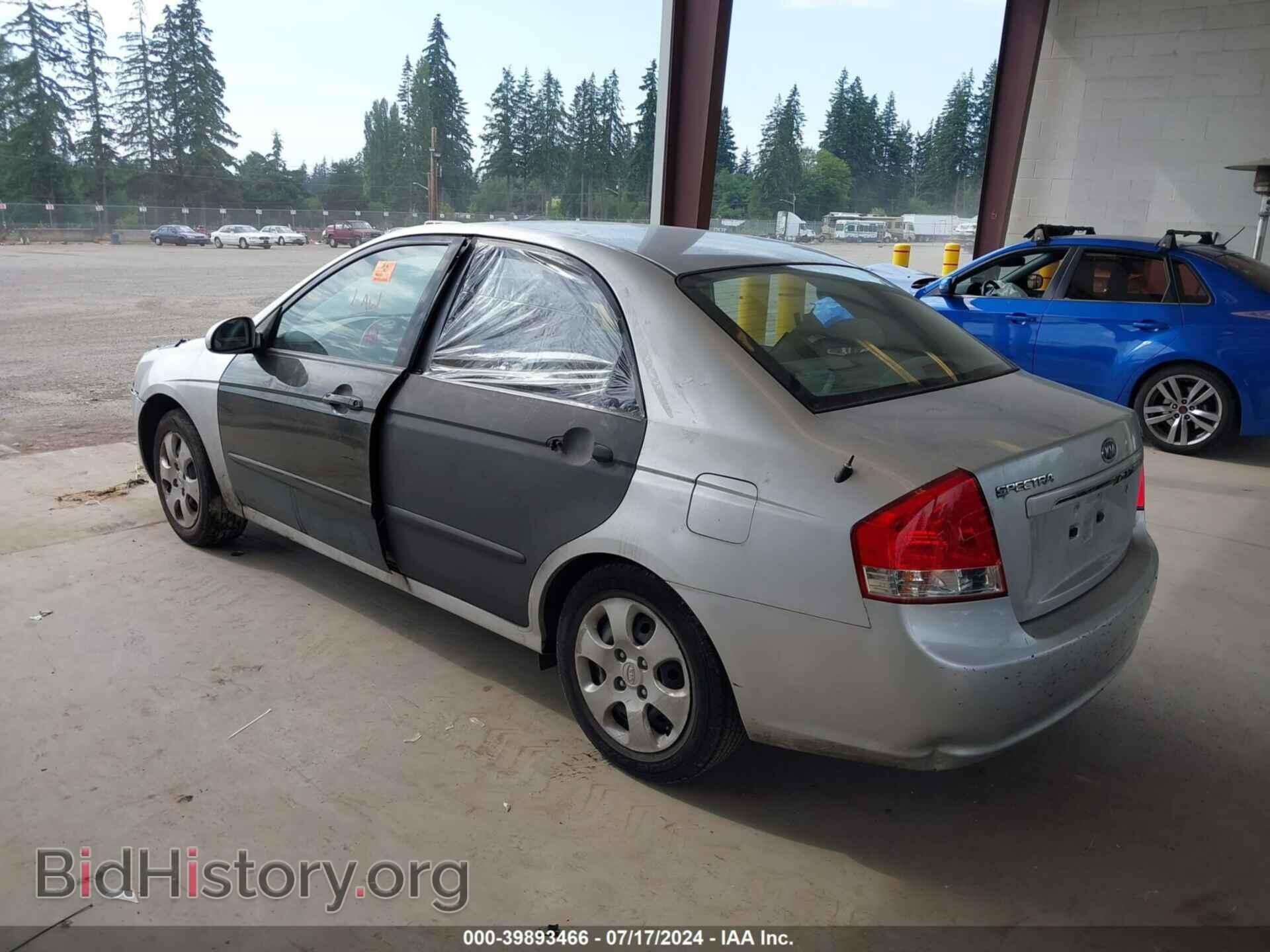 2009 KIA SPECTRA - VIN: KNAFE221695651756 - Фото 3