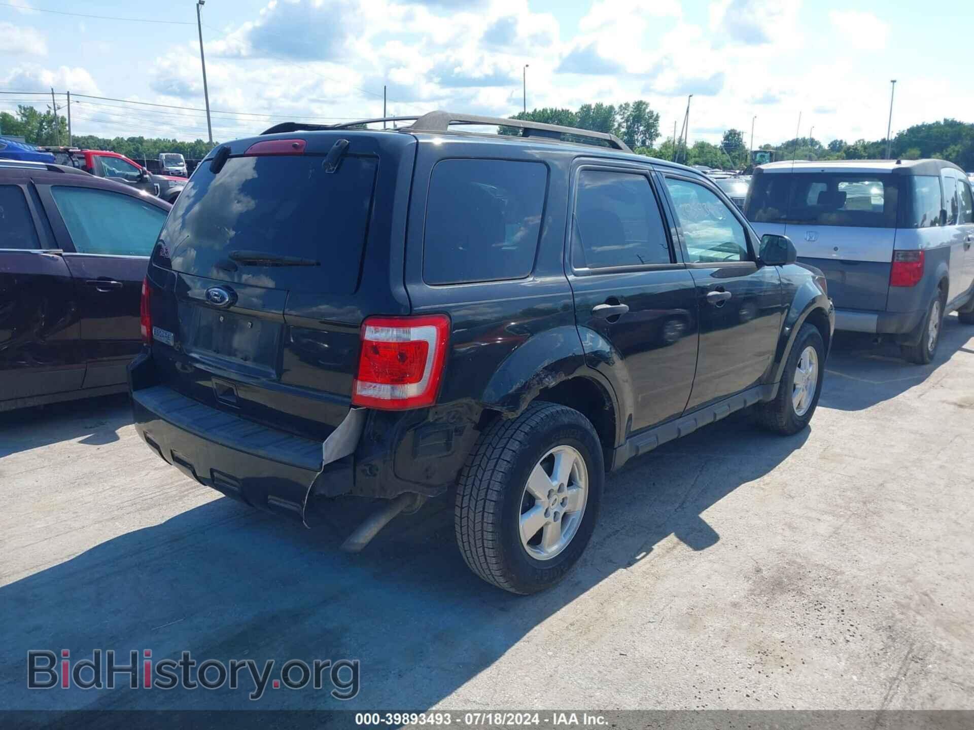2011 FORD ESCAPE - VIN: 1FMCU0D74BKC61952 - Photo 4